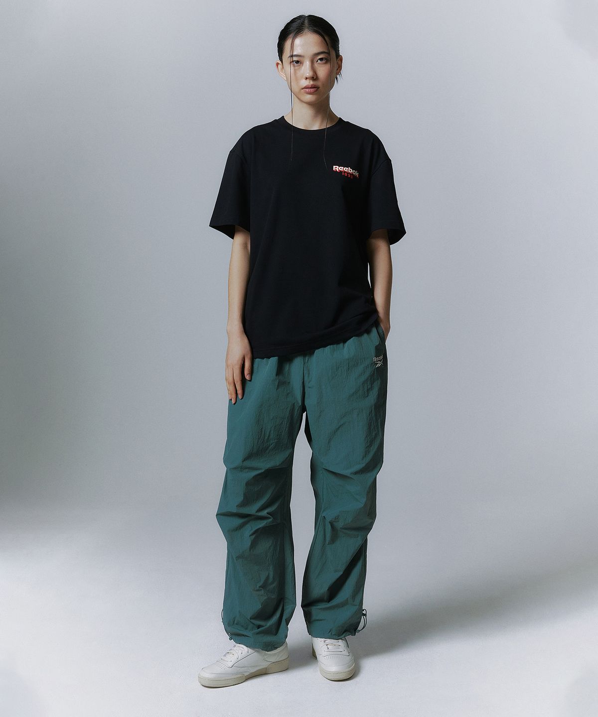 리복(REEBOK) 1895 벡터 티셔츠 - 블랙