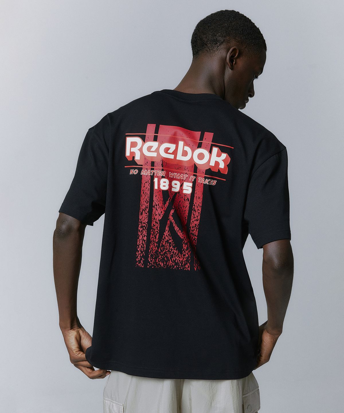 리복(REEBOK) 1895 벡터 티셔츠 - 블랙