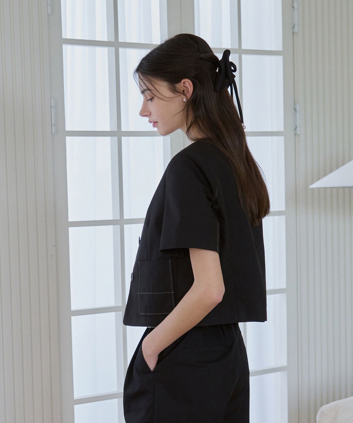 드로우핏 우먼(DRAWFIT WOMEN) 컬러 스티치 코튼 반팔 자켓 [BLACK]