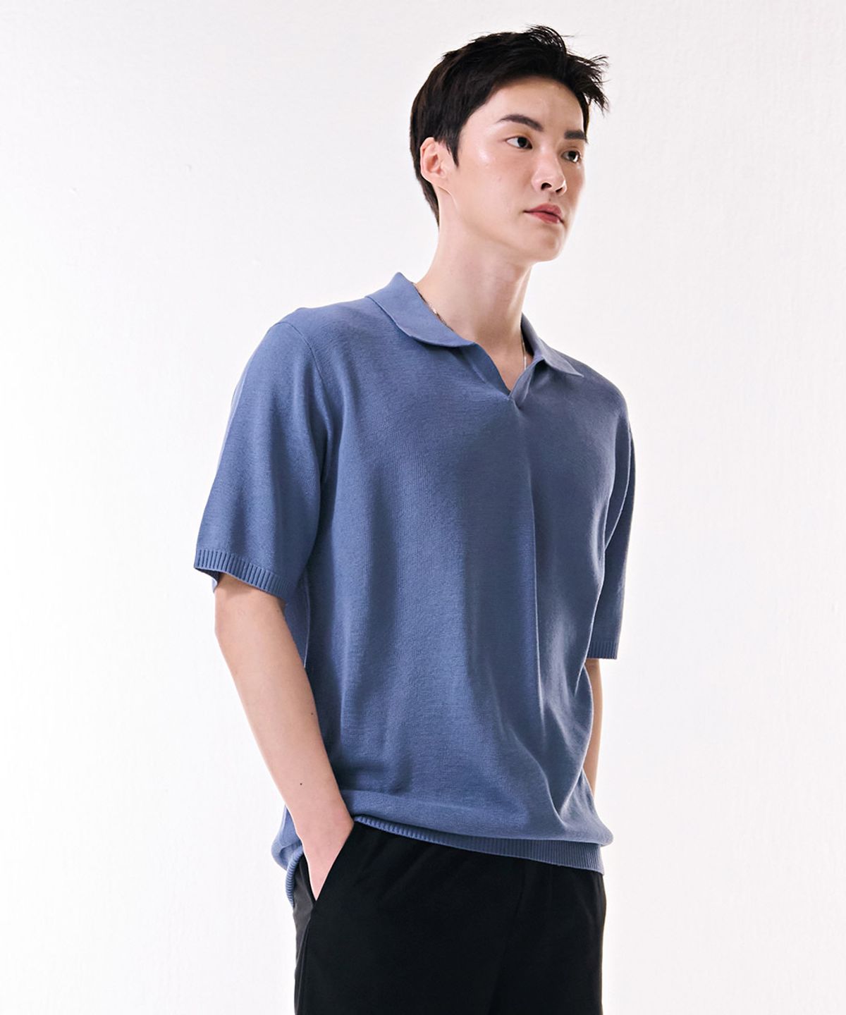 체이스컬트(CHASECULT) 남성 쿨터치 오픈 카라넥 반팔 스웨터-DBRK5611D0N