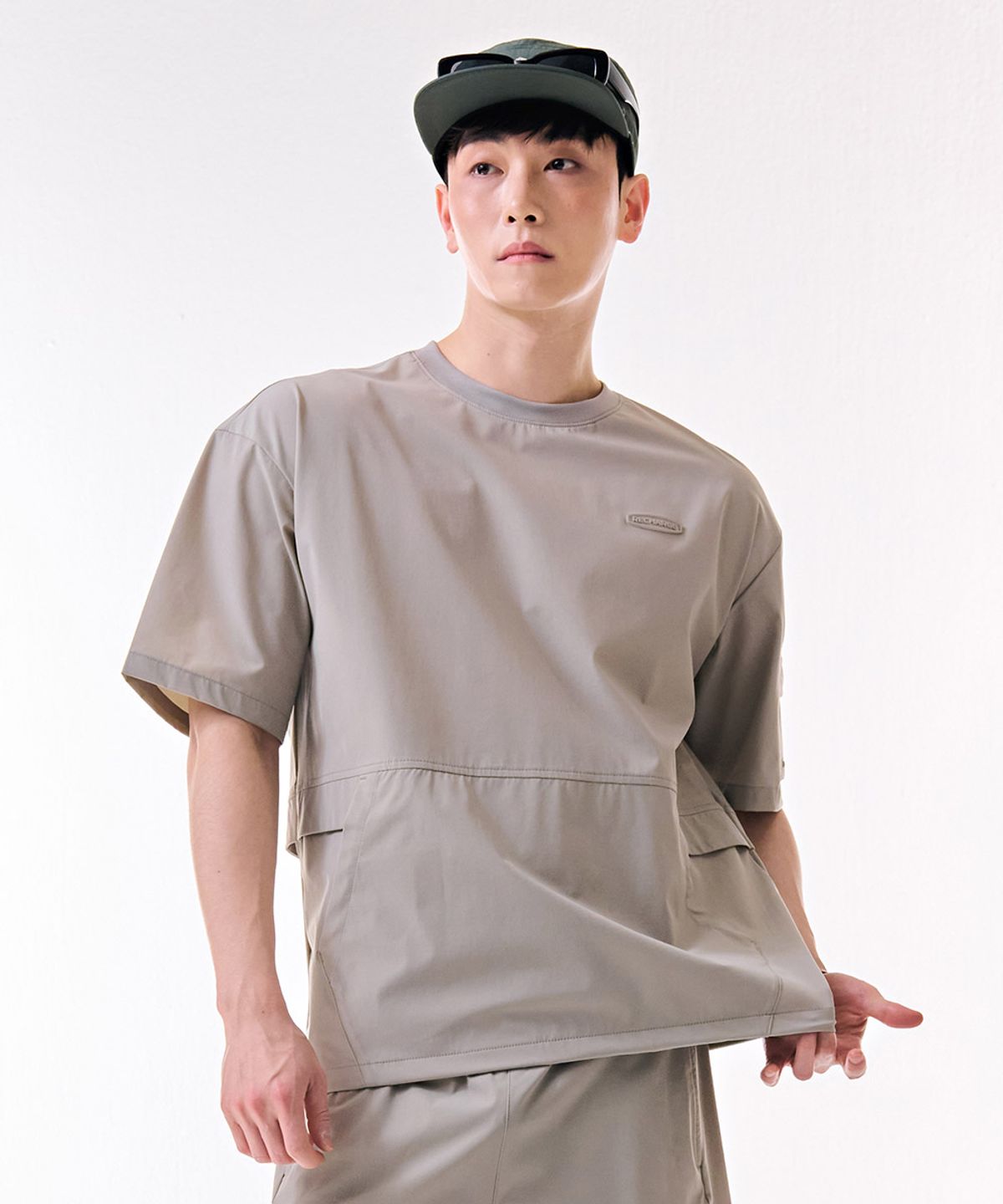 체이스컬트(CHASECULT) 공용 스트레치 소매 포켓 반팔 티셔츠-DBRU5823D0X
