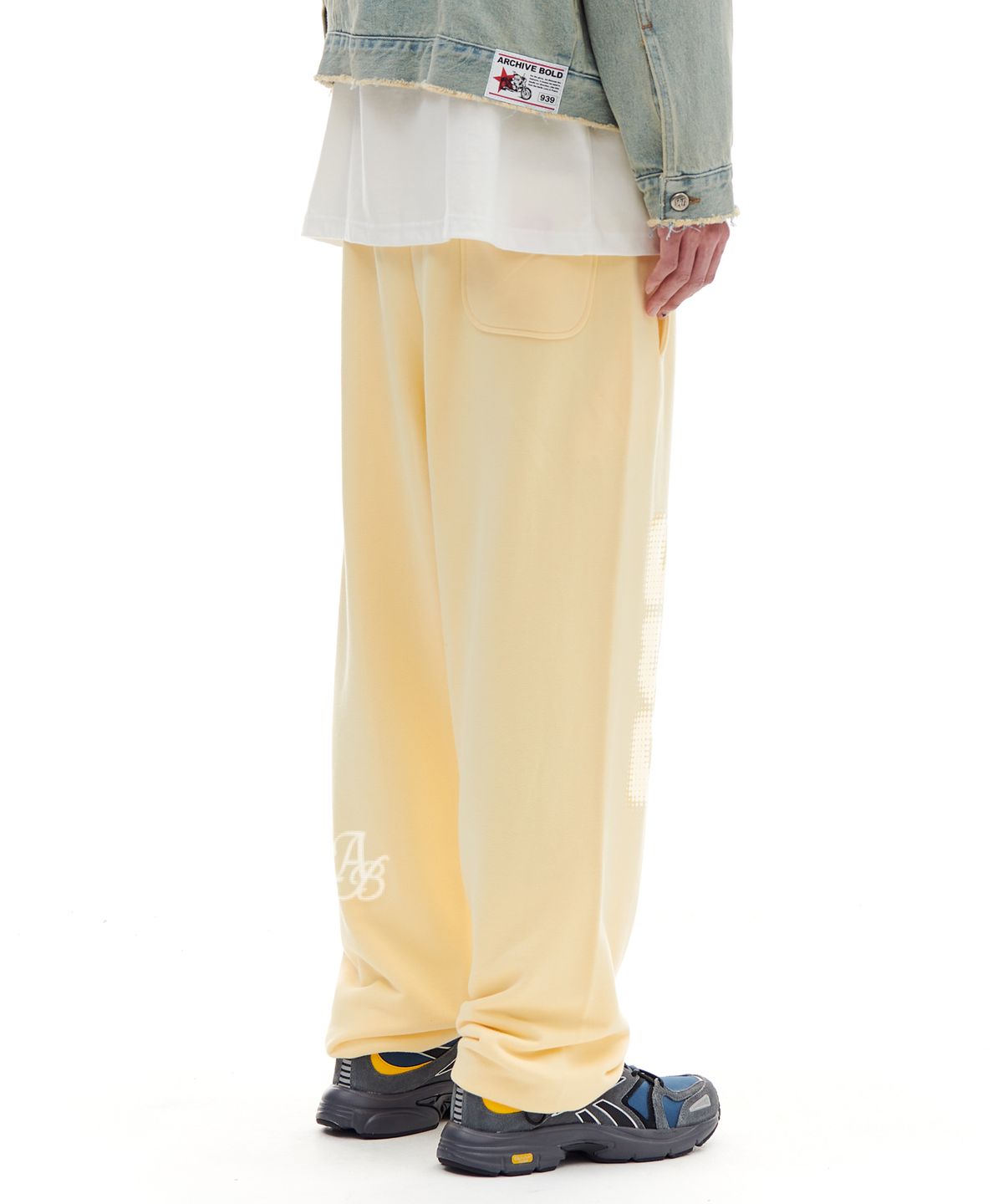 아카이브 볼드(ARCHIVE BOLD) 939 BLUR SWEAT PANTS (LEMON)