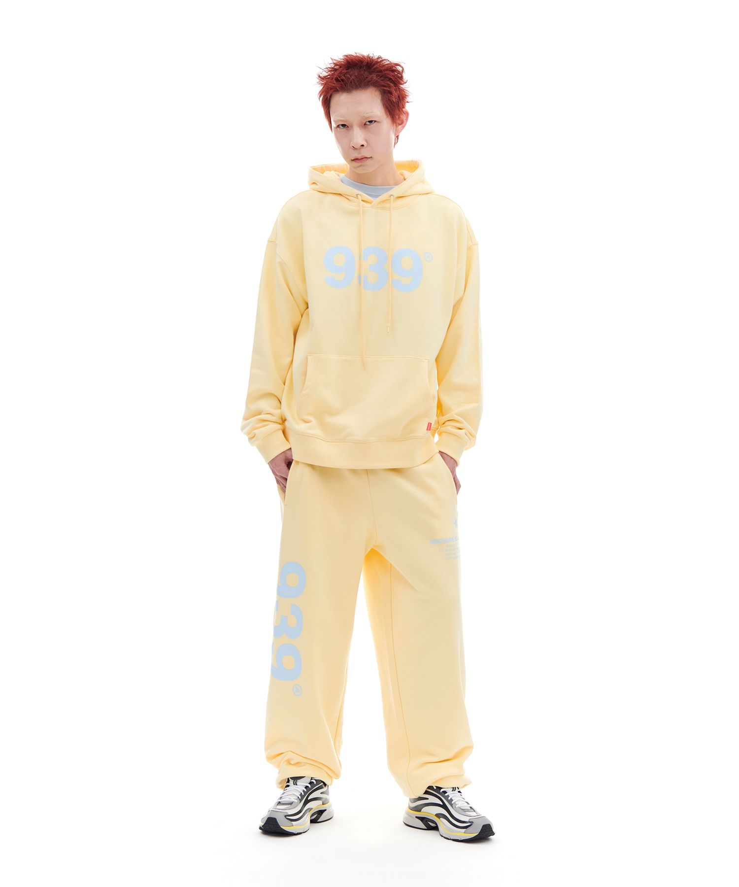 ◆ARCHIVE BOLD◆ 939 BLUR SWEAT PANTS LEMON AB24SPSW004LM MUSINSA | ARCHIVE BOLD 939 LOGO SWEAT PANTS (LEMON)
