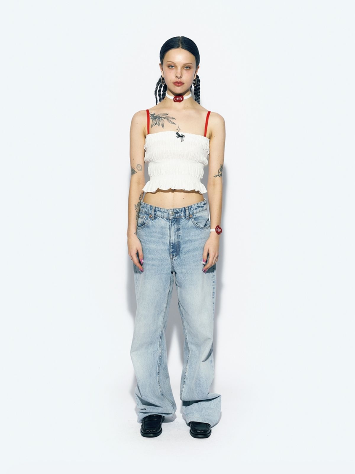 에즈이프 캘리(ASIF CALIE) FRILL SHIRRING TUBE TOP WHITE