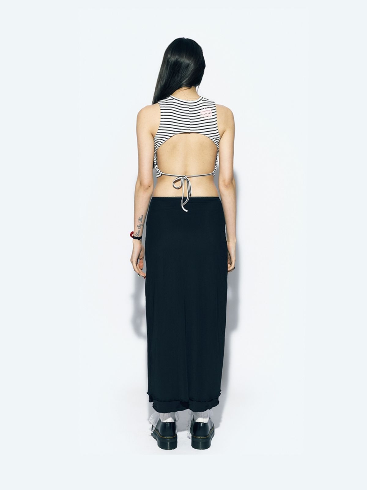 에즈이프 캘리(ASIF CALIE) BACKSTRING SLEEVELESS T-SHIRT IVORY