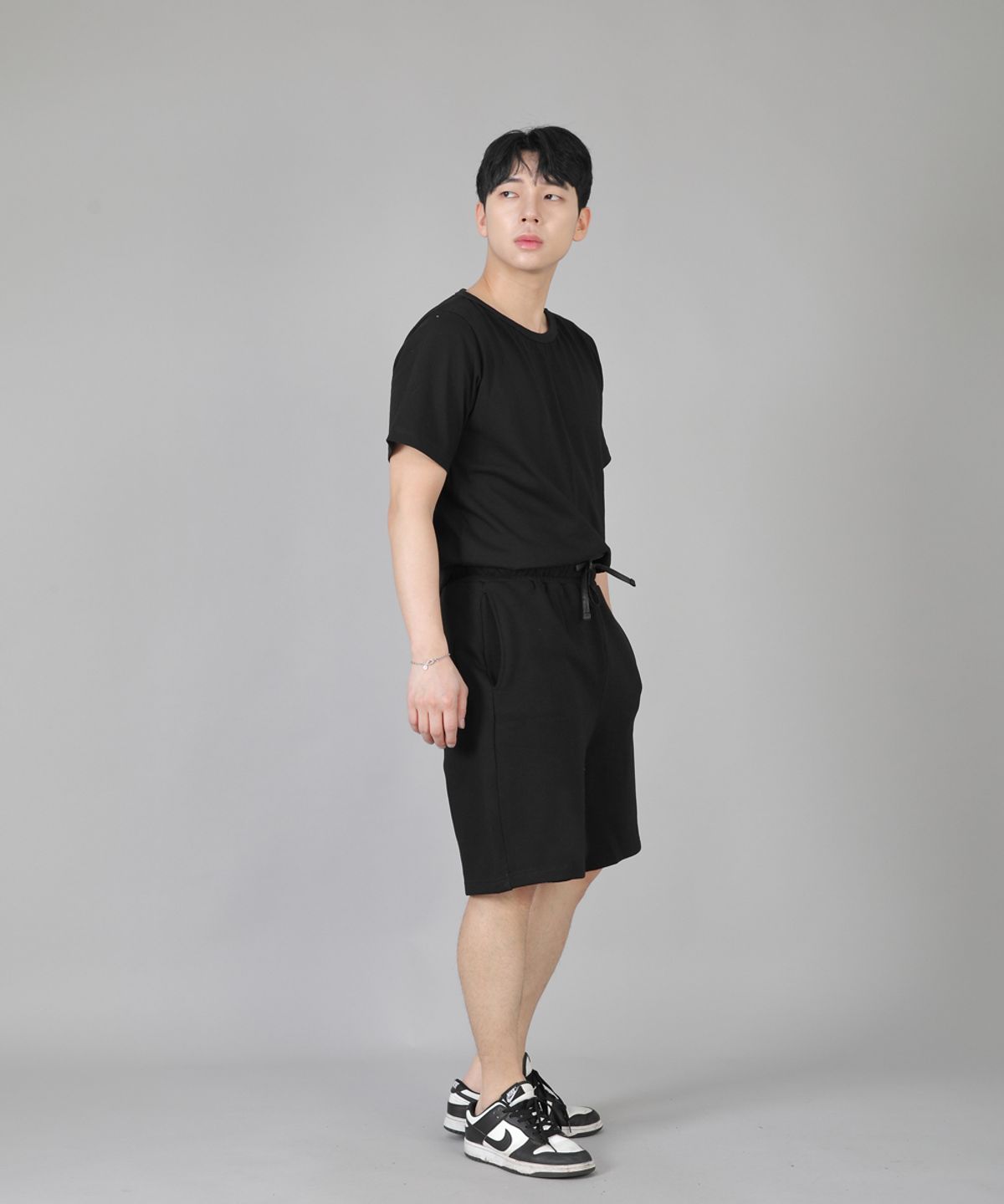 세인트크루(SAINTCREW) 무지 스웨트쇼츠 ESS-352 블랙
