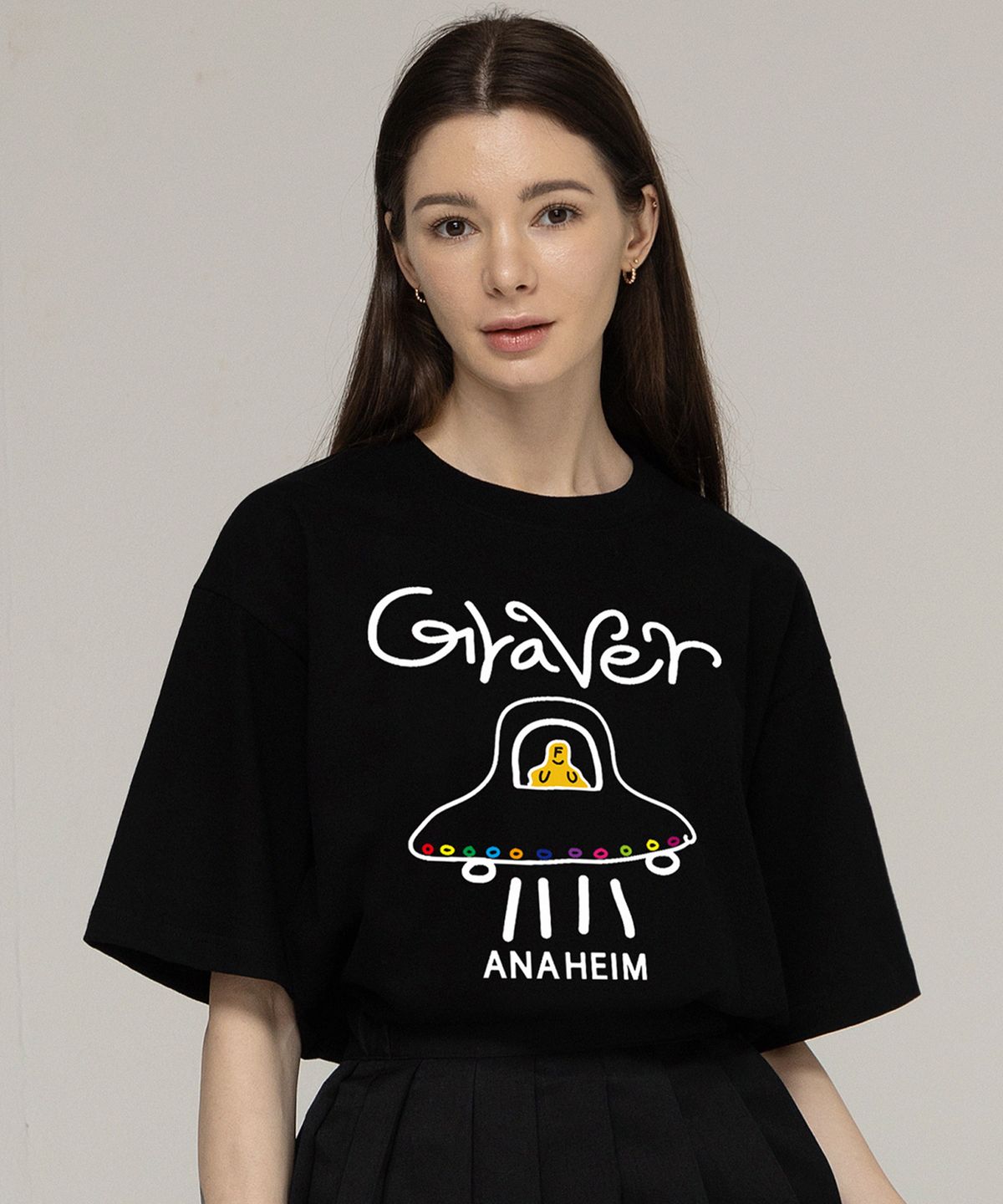 그레이버(GRAVER) [UNISEX]UFO 스마일 반팔티_블랙