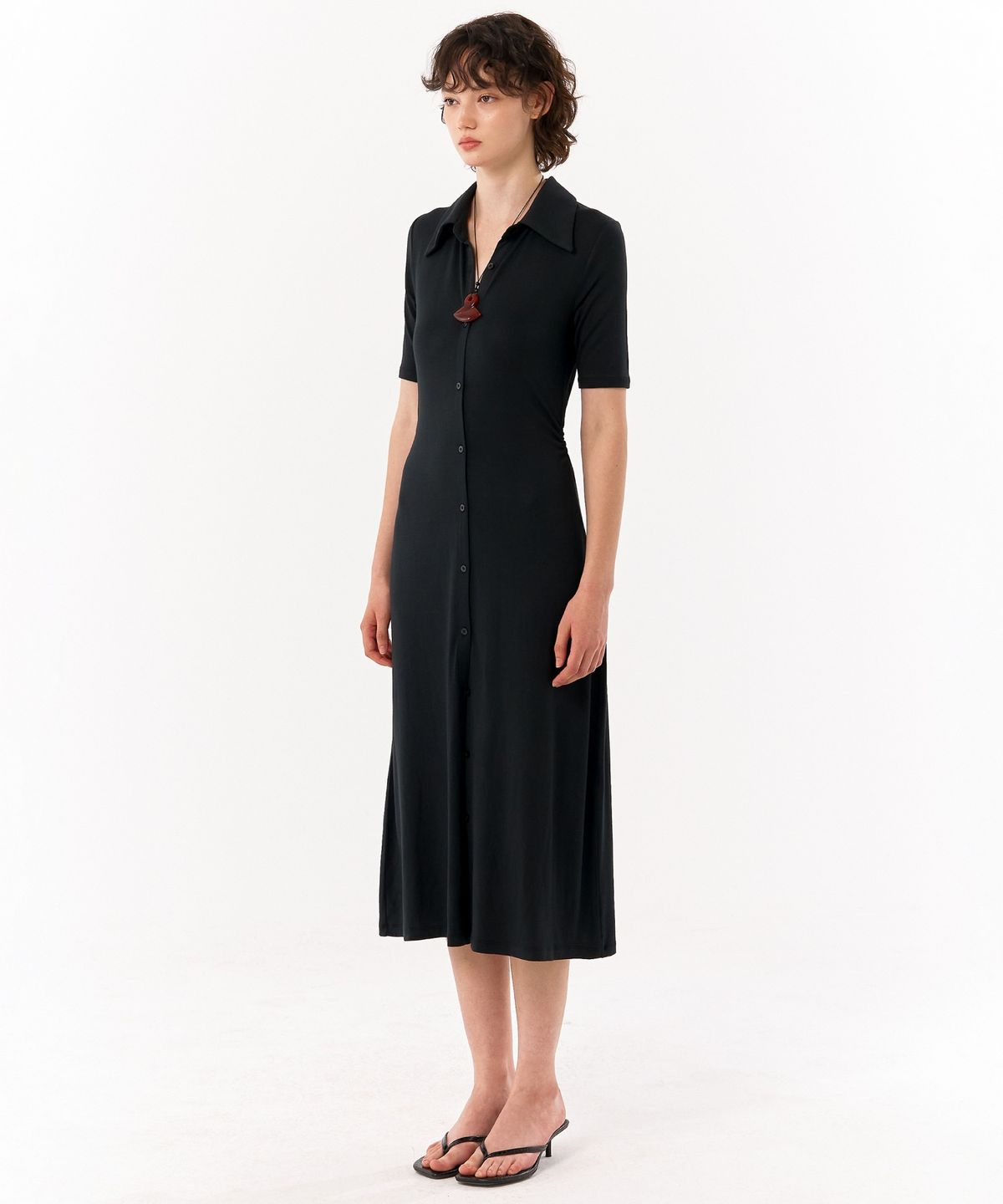 레트흐드레뚜왈(LETTRE DE LE TOILE) Cole button-up midi dress (black)