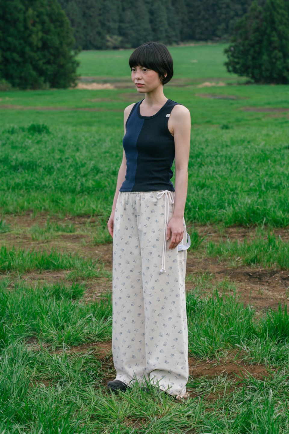 パンツ OHESHIO FLORAL CARPENTER PANTS, CREAM MUSINSA | OHESHIO FLORAL CARPENTER PANTS, CREAM