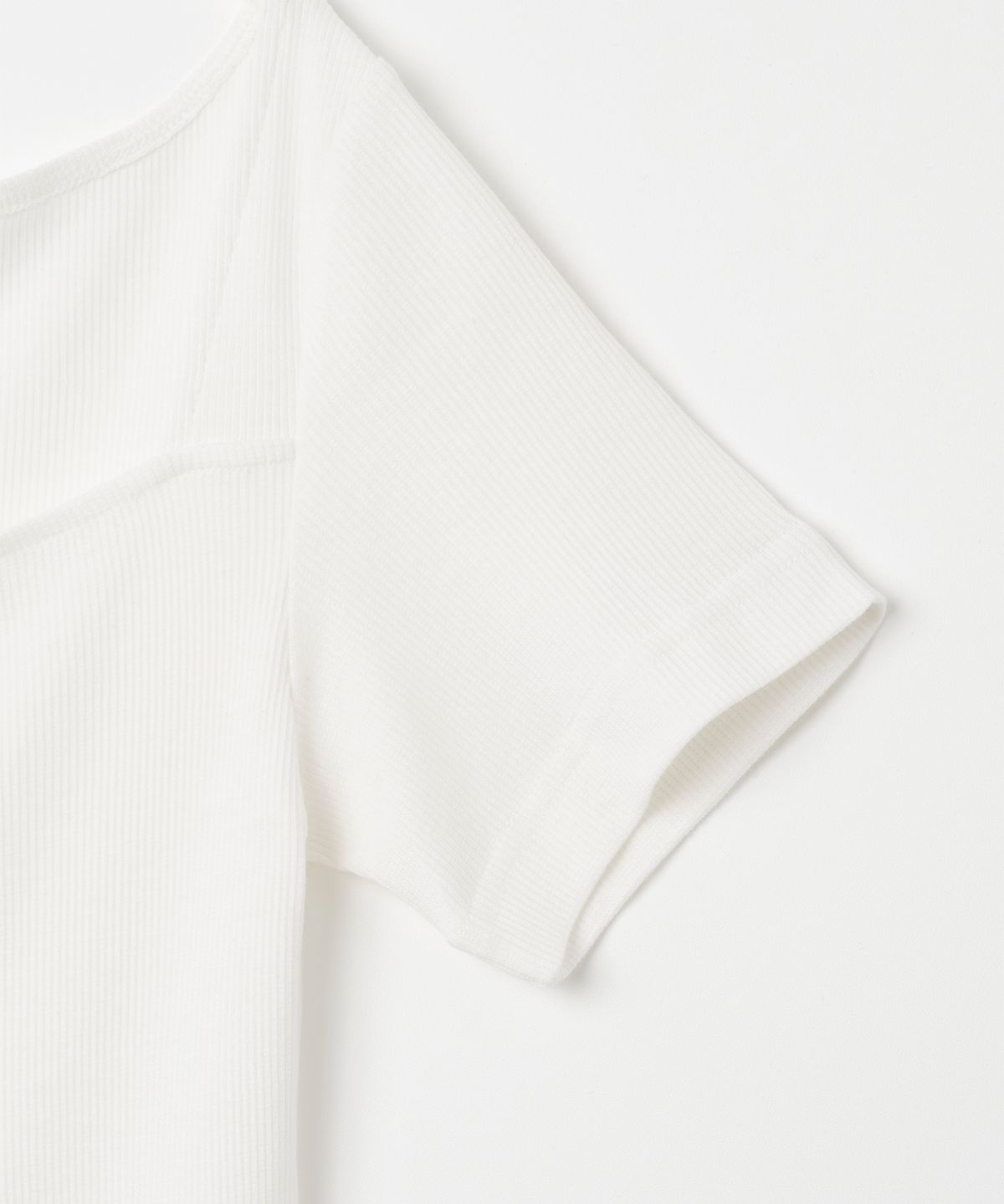밀로 우먼(MILLO WOMEN) 리브드 에이프런 티셔츠 [화이트]
