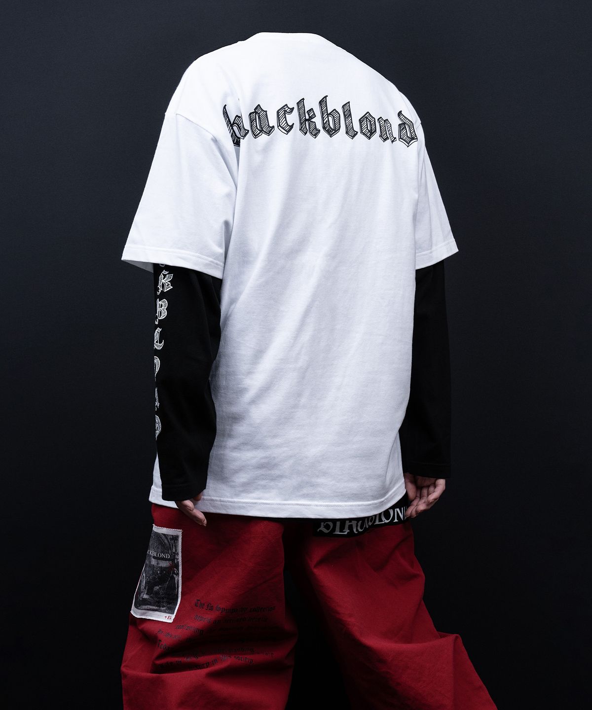 블랙블론드(BLACKBLOND) 비비디 스케치 로고 반팔티 (화이트)