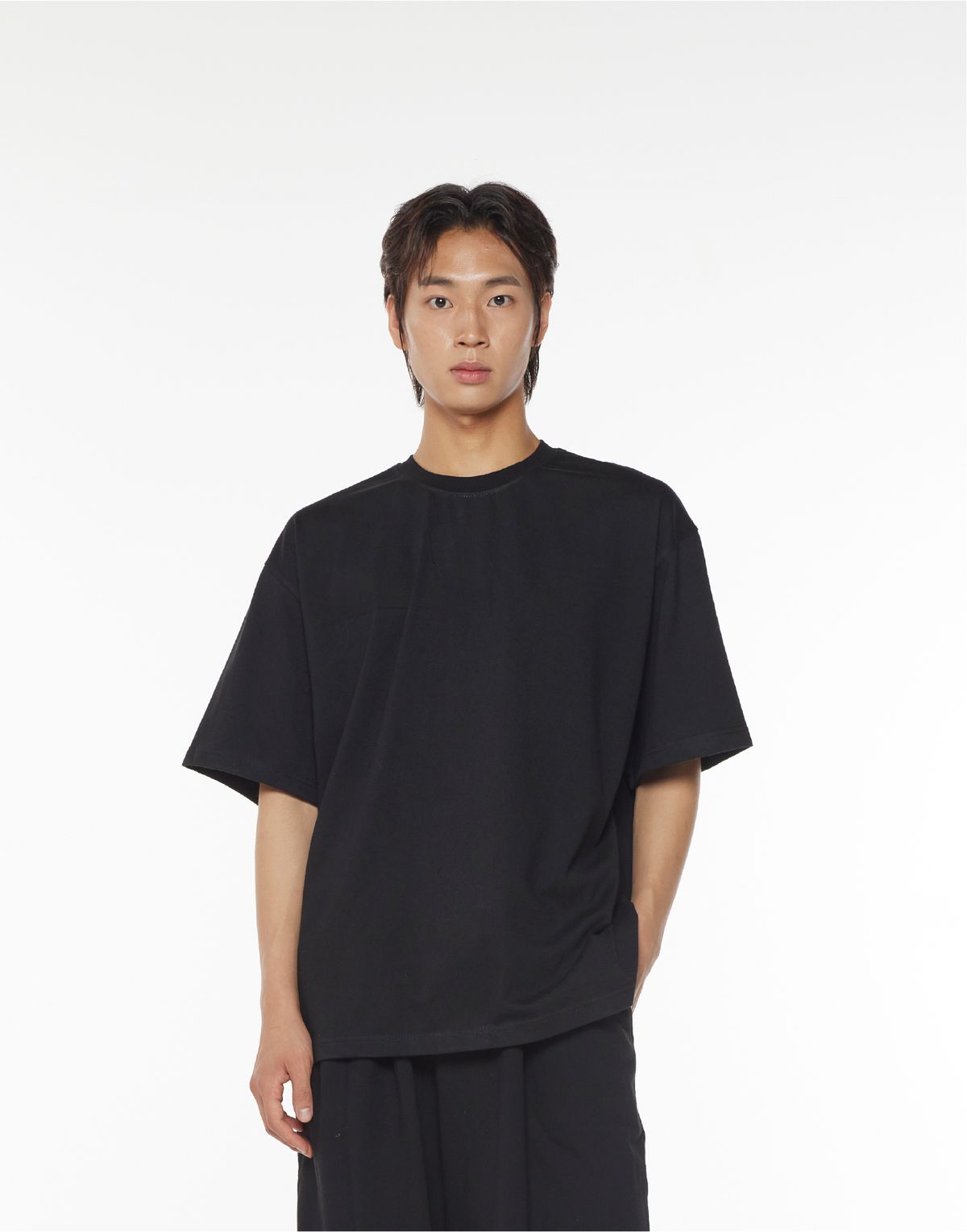 더스토리(THESTORI) [21.7oz / 8수] 심플 헤비 오버핏 반팔티 (블랙)