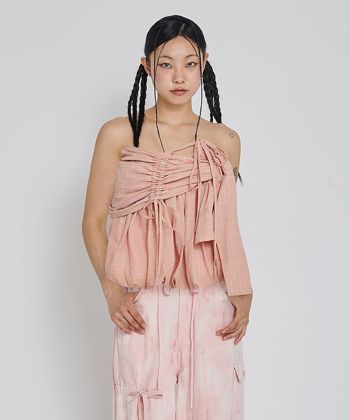 언유주얼 노말(UNUSUALNORMAL) CONY COCOON TWO PIECE SET_CHECK
