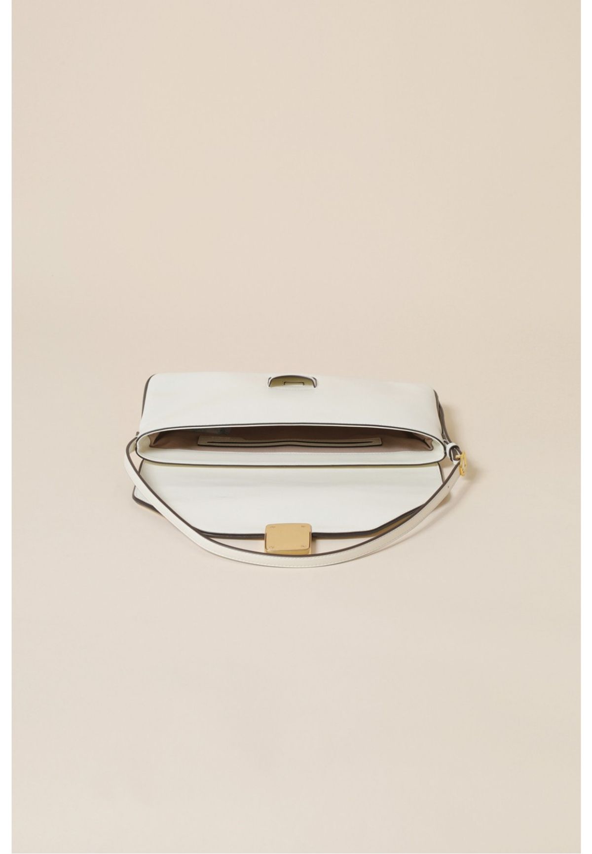 쿠론(COURONNE) 파사드(Facade) 숄더 33_RCBSX24151IVX