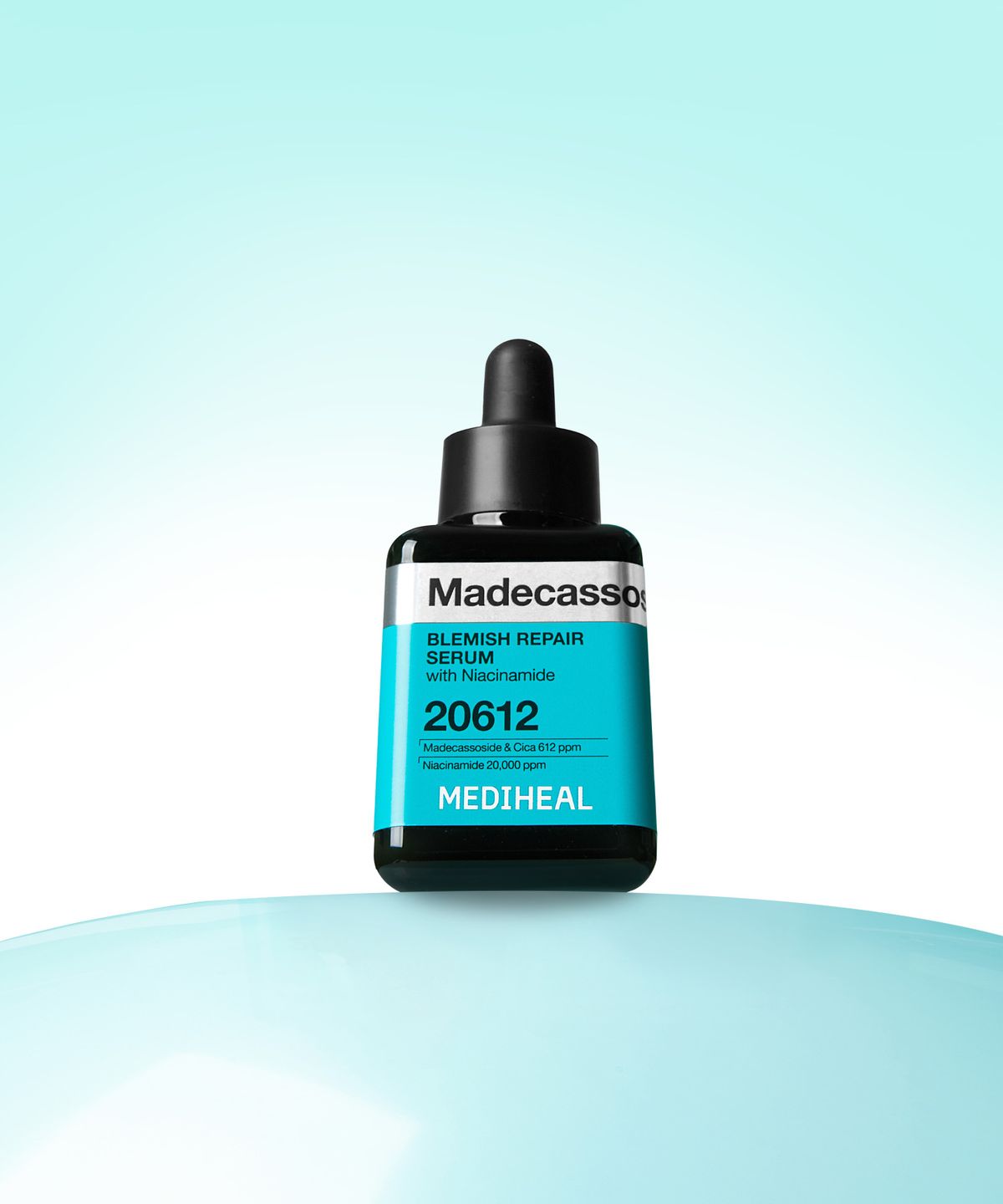 메디힐(MEDIHEAL) 마데카소사이드 수분 흔적 리페어 세럼 40ml