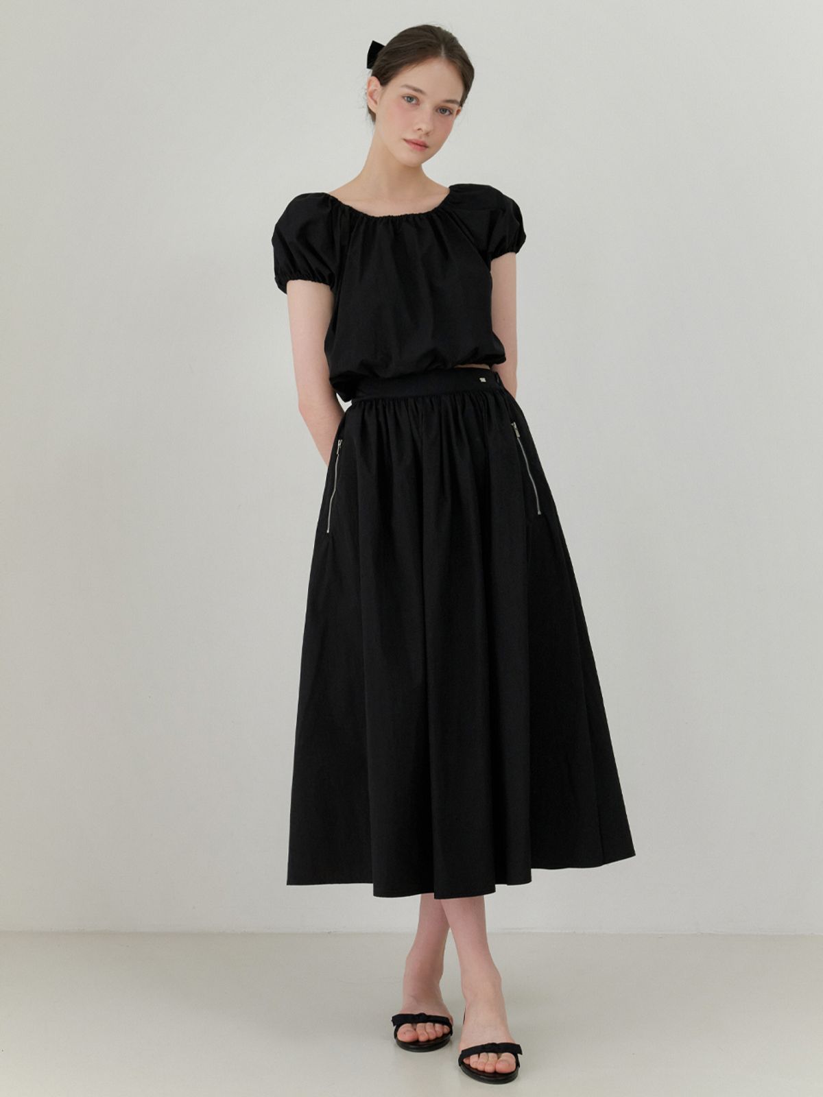 리엘(RE L) Roof shirring skirt (black)