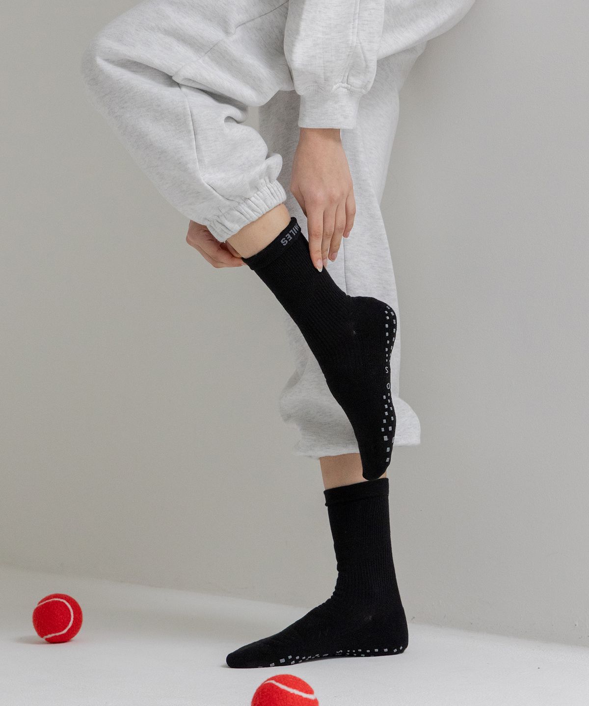 스튜디오 싹스탑(STUDIO SOCKSTOP) [2PACK] 컴프레션 핏 논슬립 스포츠 크루삭스 4 COLORS