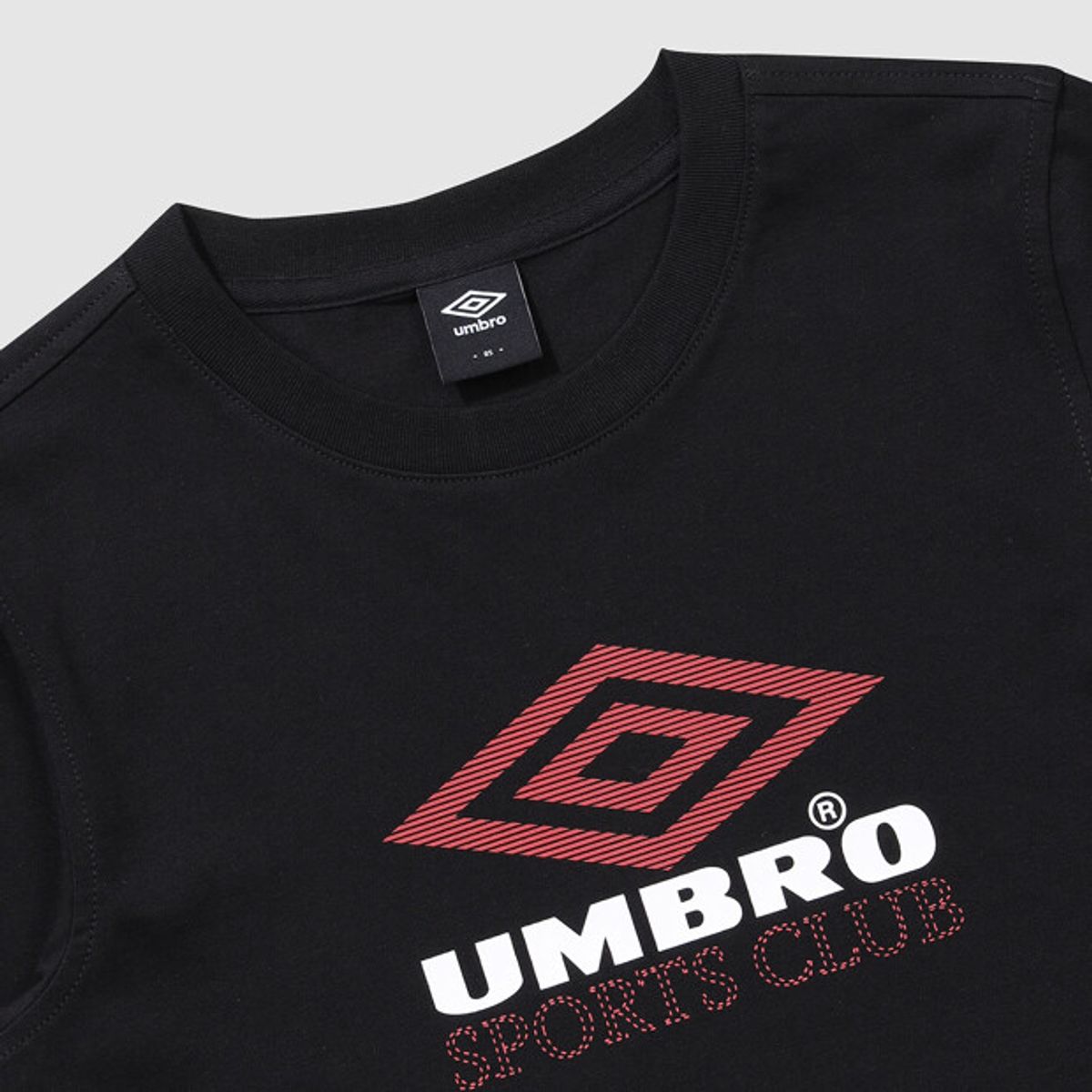 엄브로(UMBRO) 크리스피 타슬란 우먼스 반팔 티셔츠 블랙(UQ222CRS50)