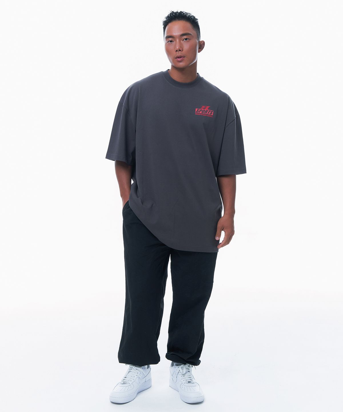 본투윈(BORN TO WIN) B SPORTS T-SHIRTS [CHARCOAL]