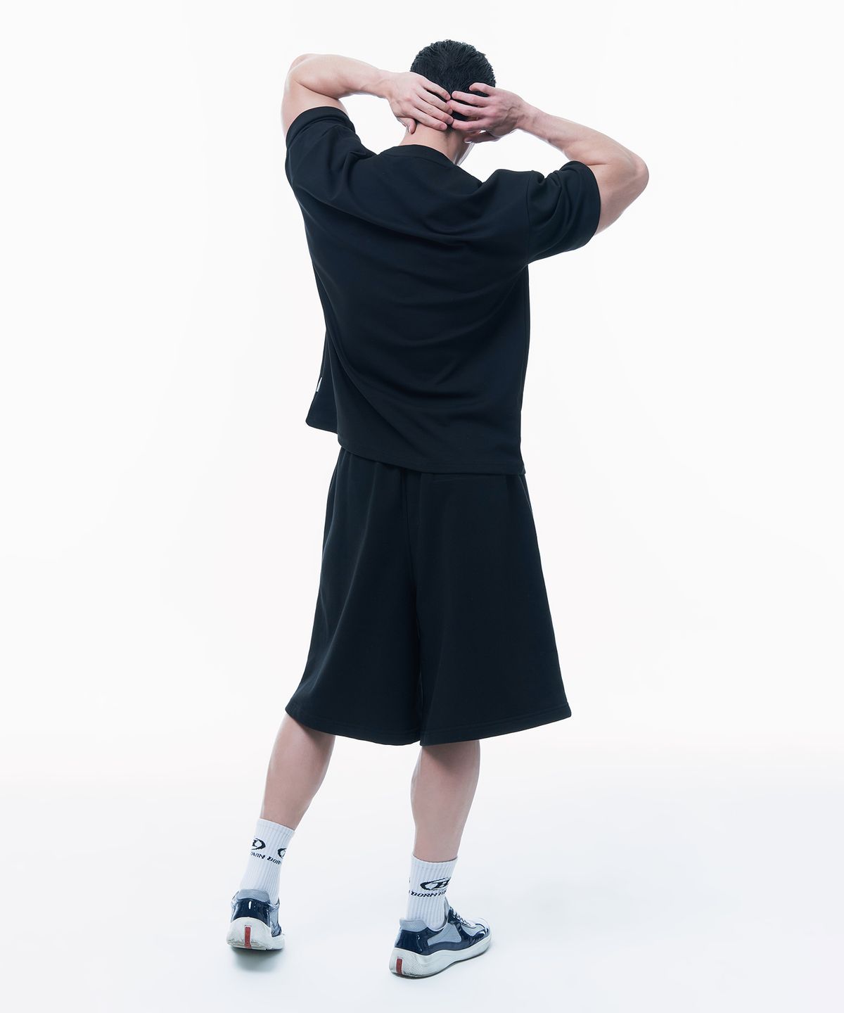 본투윈(BORN TO WIN) STROKE B HALF PANTS_LONG VER [BLACK]