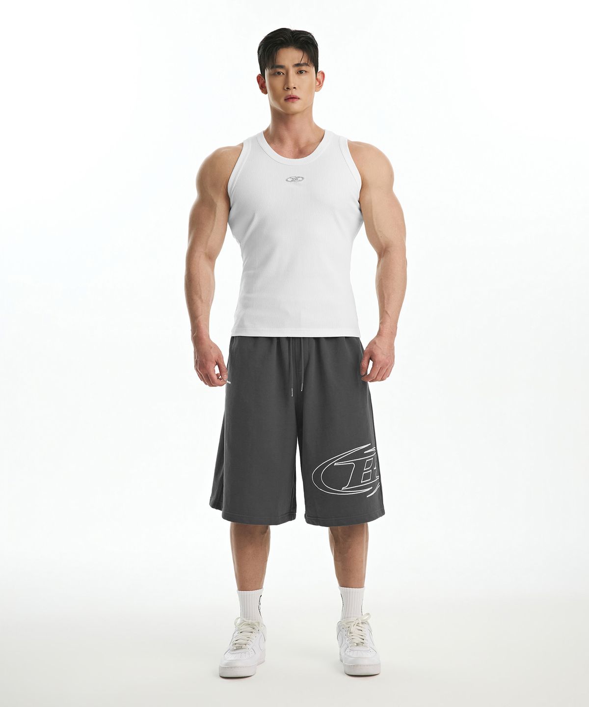 본투윈(BORN TO WIN) STROKE B HALF PANTS_LONG VER [CHARCOAL]