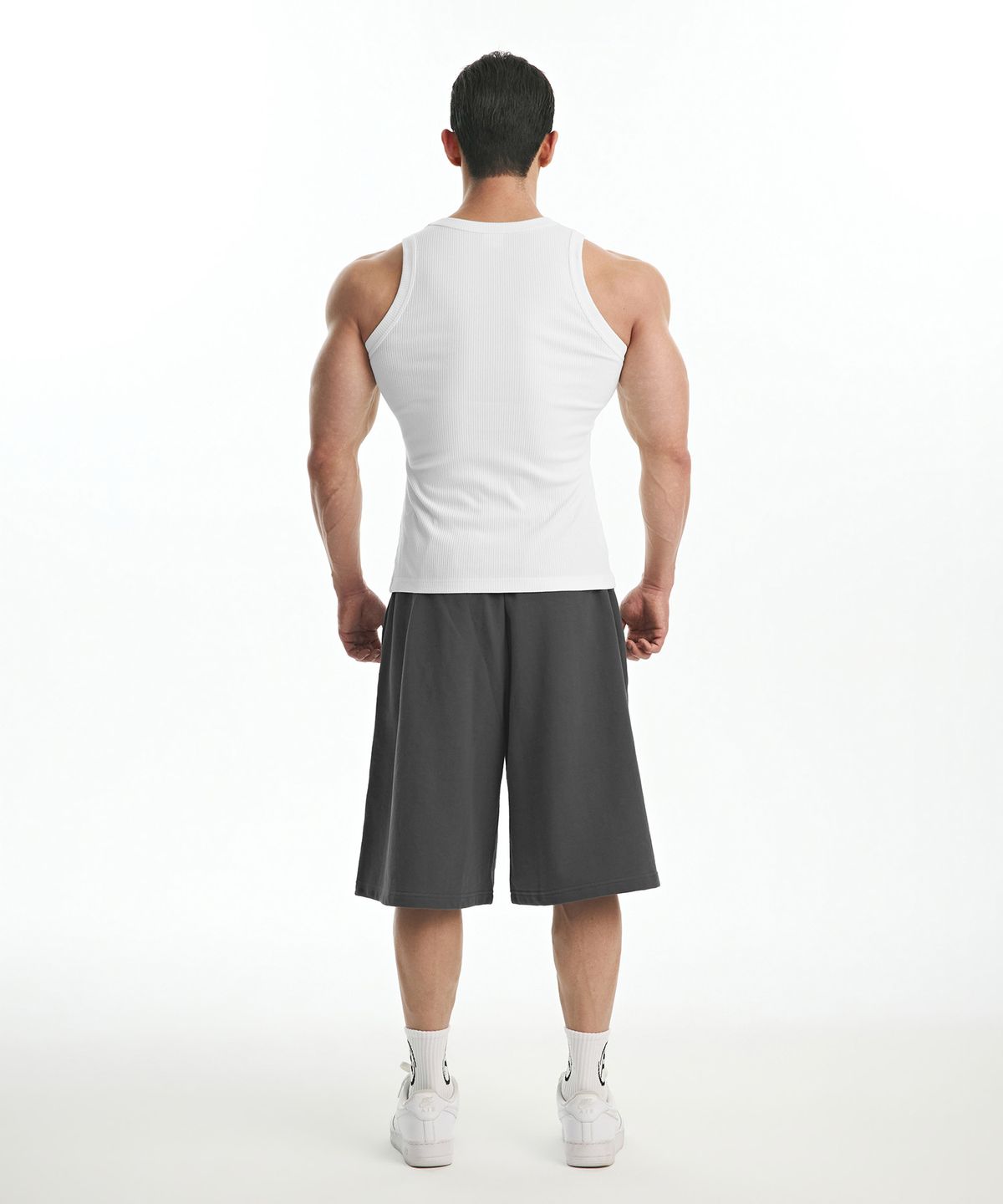 본투윈(BORN TO WIN) STROKE B HALF PANTS_LONG VER [CHARCOAL]