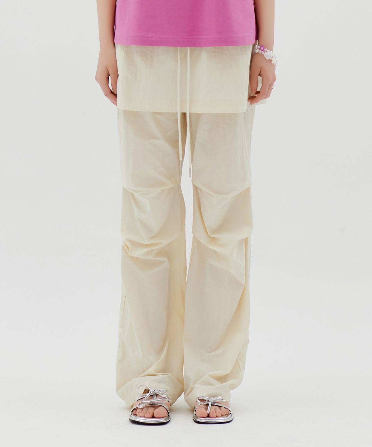 라라폭스(LALAFOX) LYLON SKIRT LAYERED TRACK PANTS IVORY BQ2WP019