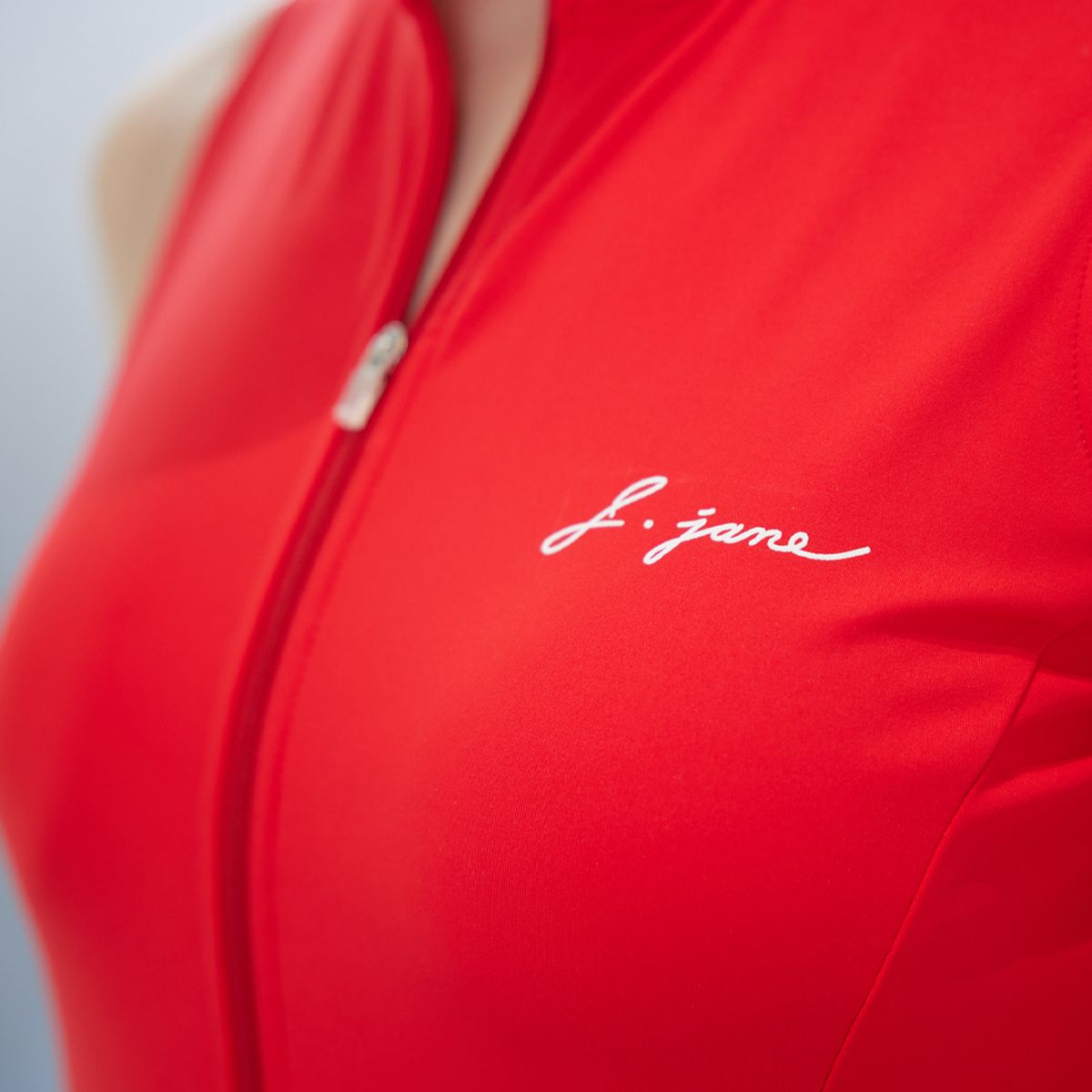 제이제인(J.JANE) 앞지퍼 더블 플레어 원피스 (Red)