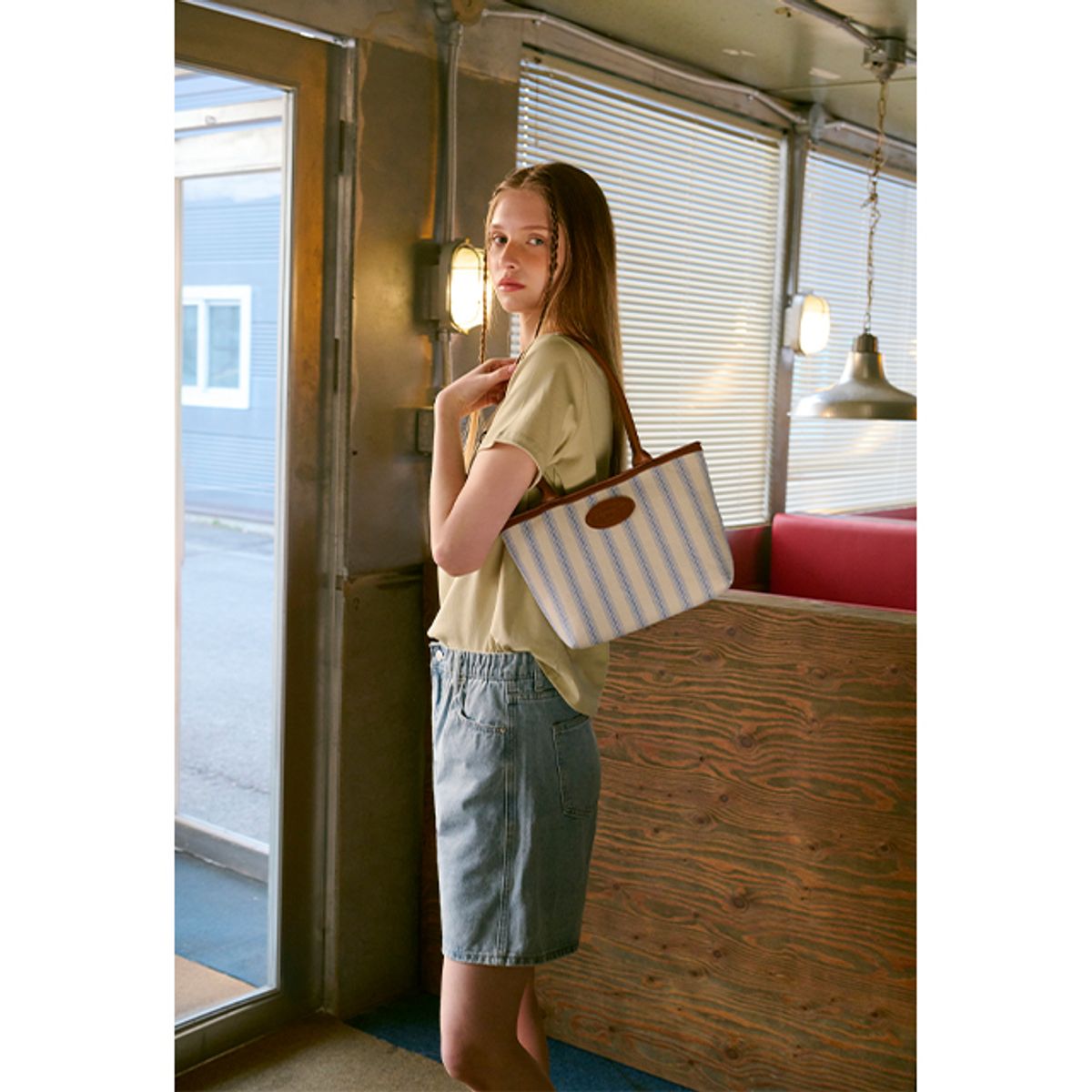랩(LAP) STRIPE TOTE BAG AQ7AB407