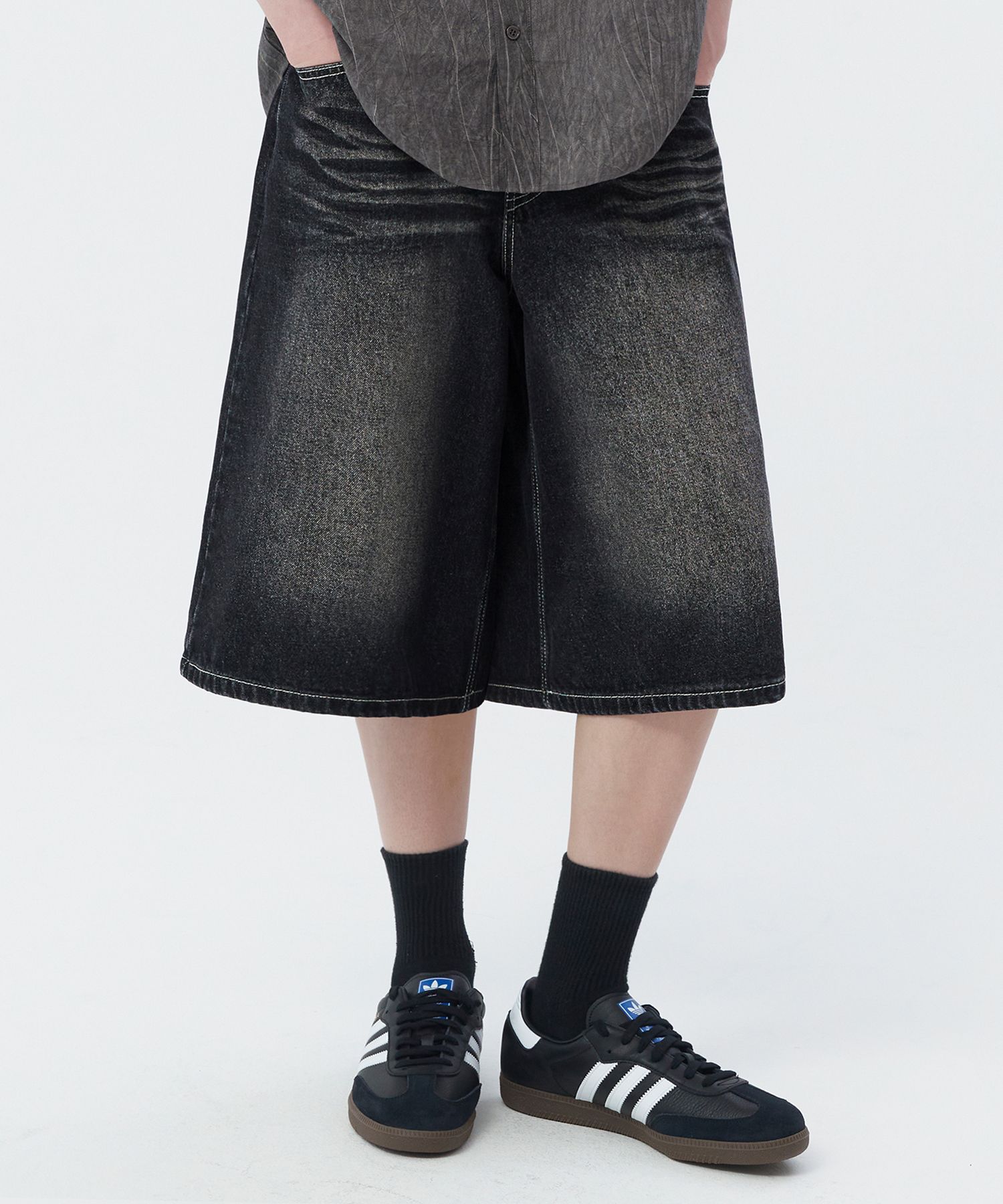 MUSINSA | TRILLION Cat Brush Washed Bermuda Denim Shorts