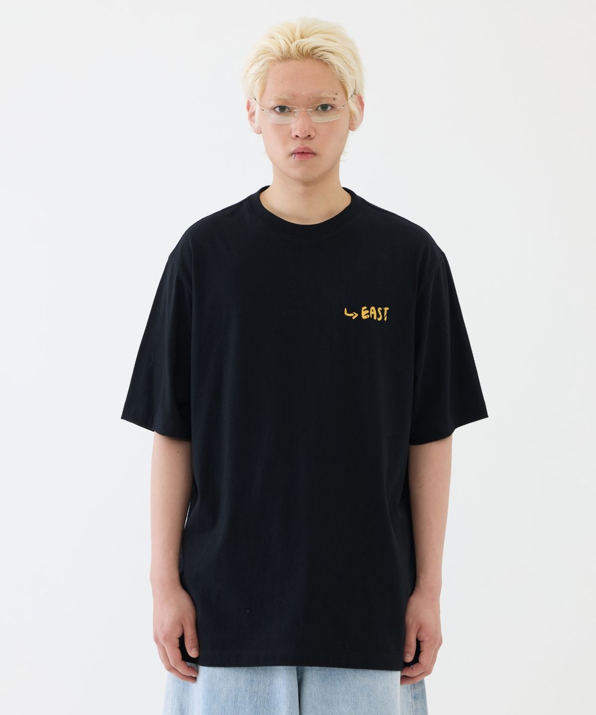 이스트서비스샵(eastserviceshop) Night Drawing Half T- Black