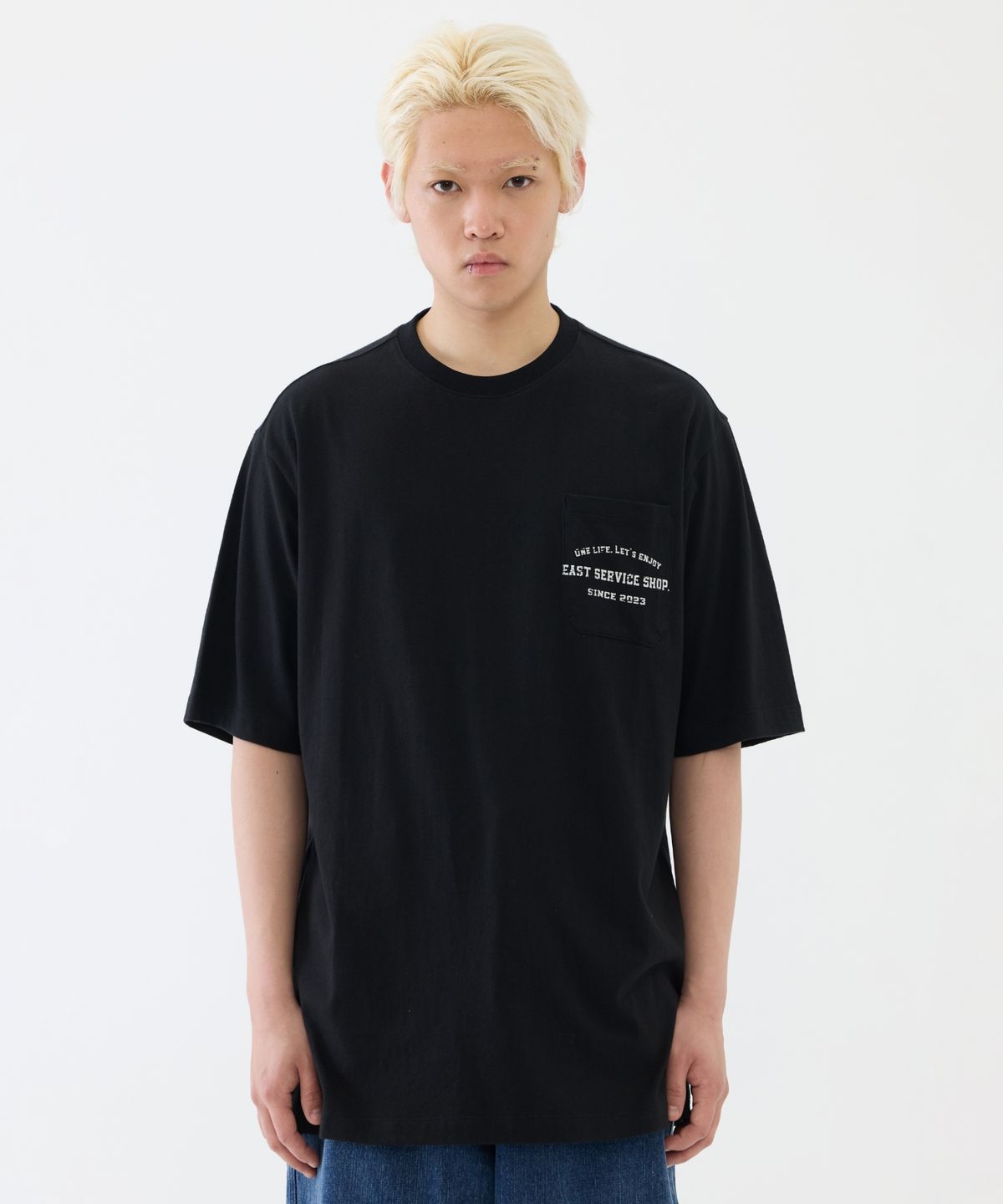 이스트서비스샵(eastserviceshop) Stamp Pocket Half T - Black