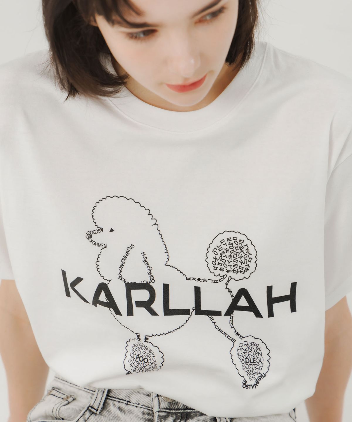 칼라(KARLLAH) 푸들 프린트 반팔 티셔츠- 화이트