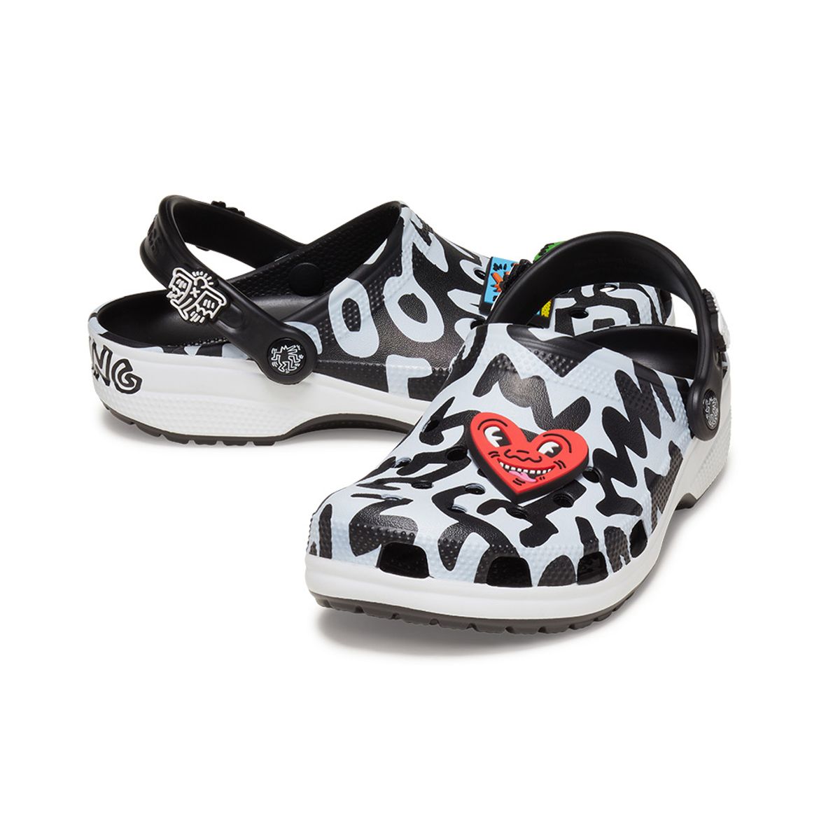크록스(CROCS) 공용 해링 클래식 클로그 BK (24SUCL209488)