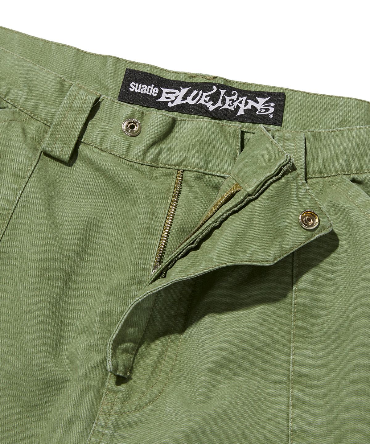 스웨이드(SUADE) WIDE CARGO SHORTS [KHAKI]