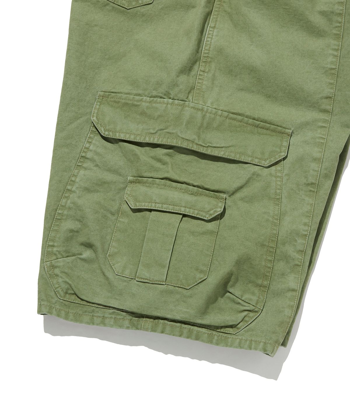 스웨이드(SUADE) WIDE CARGO SHORTS [KHAKI]