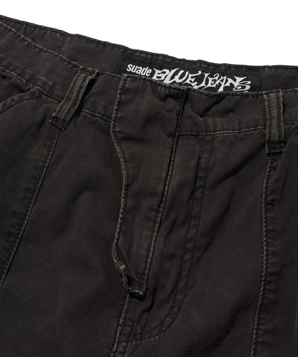 스웨이드(SUADE) WIDE CARGO SHORTS [BLACK]