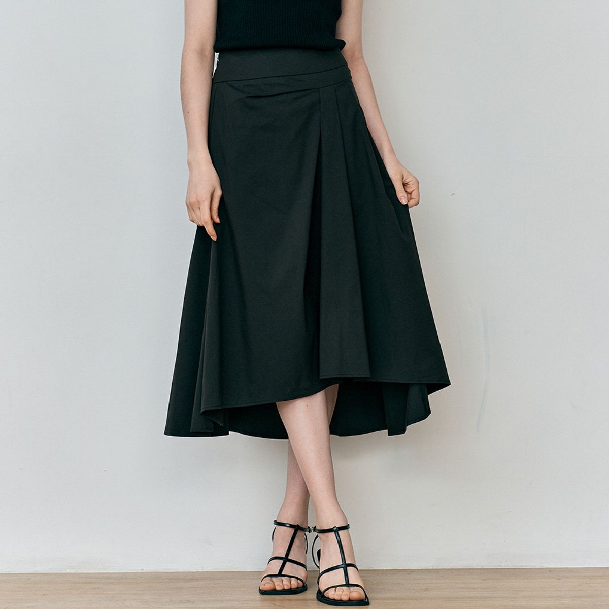 웬스데이딜라잇(WEDNESDAY DELIGHT) WD_Irregular pleated skirt_BLACK