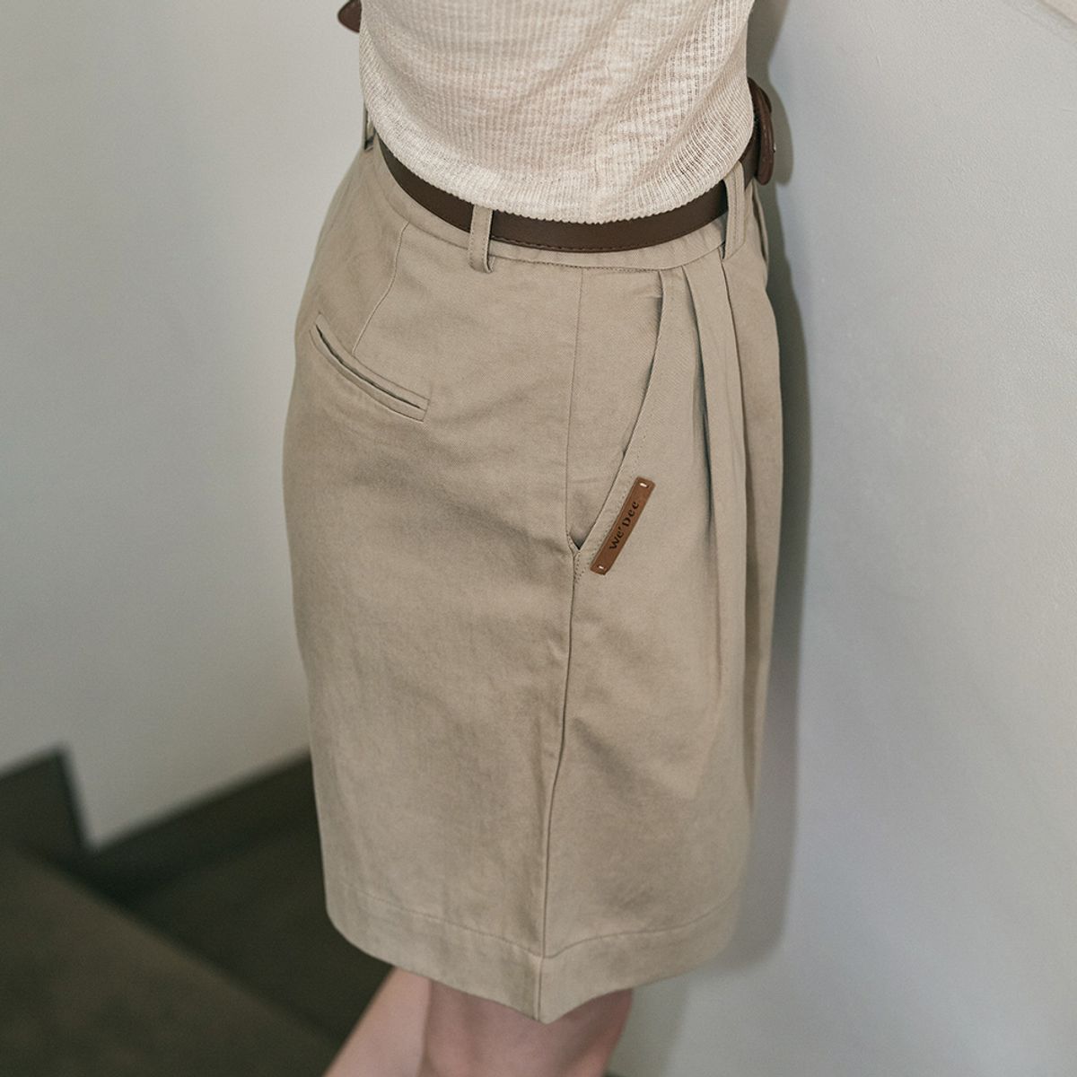 웬스데이딜라잇(WEDNESDAY DELIGHT) WD_Two tuck belt set pants_BEIGE KHAKI
