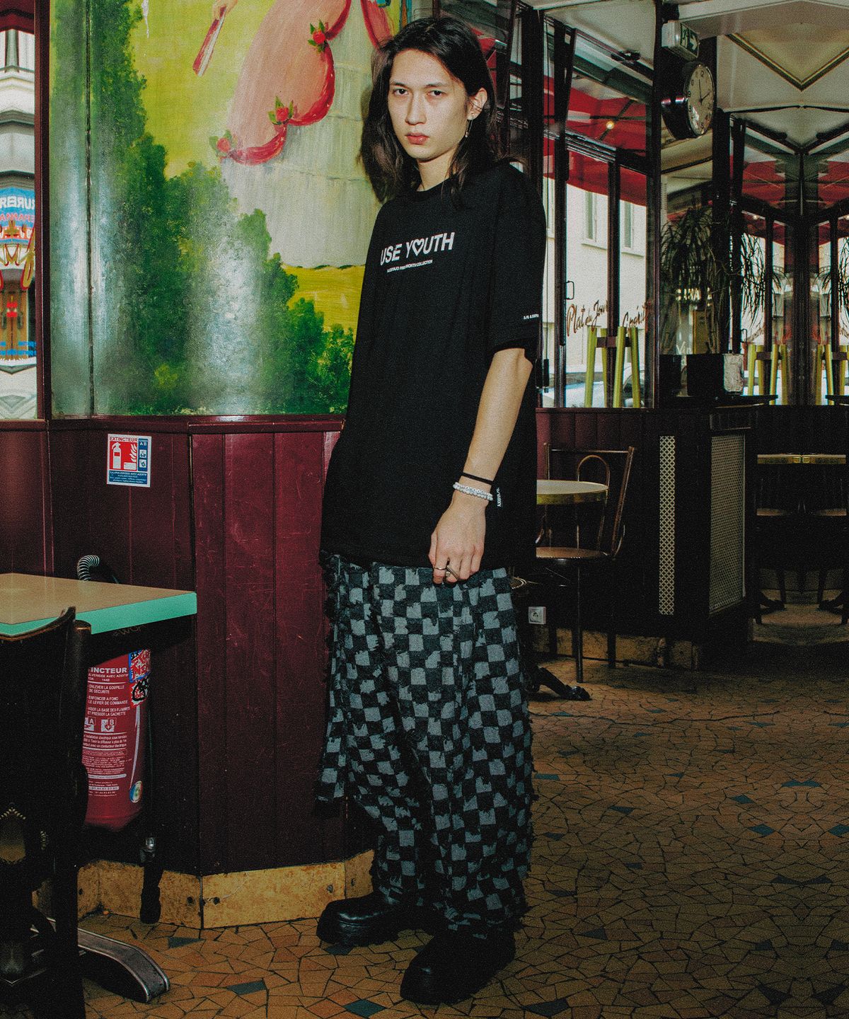 아조바이아조(AJOBYAJO) Use Youth T-Shirt [BLACK]