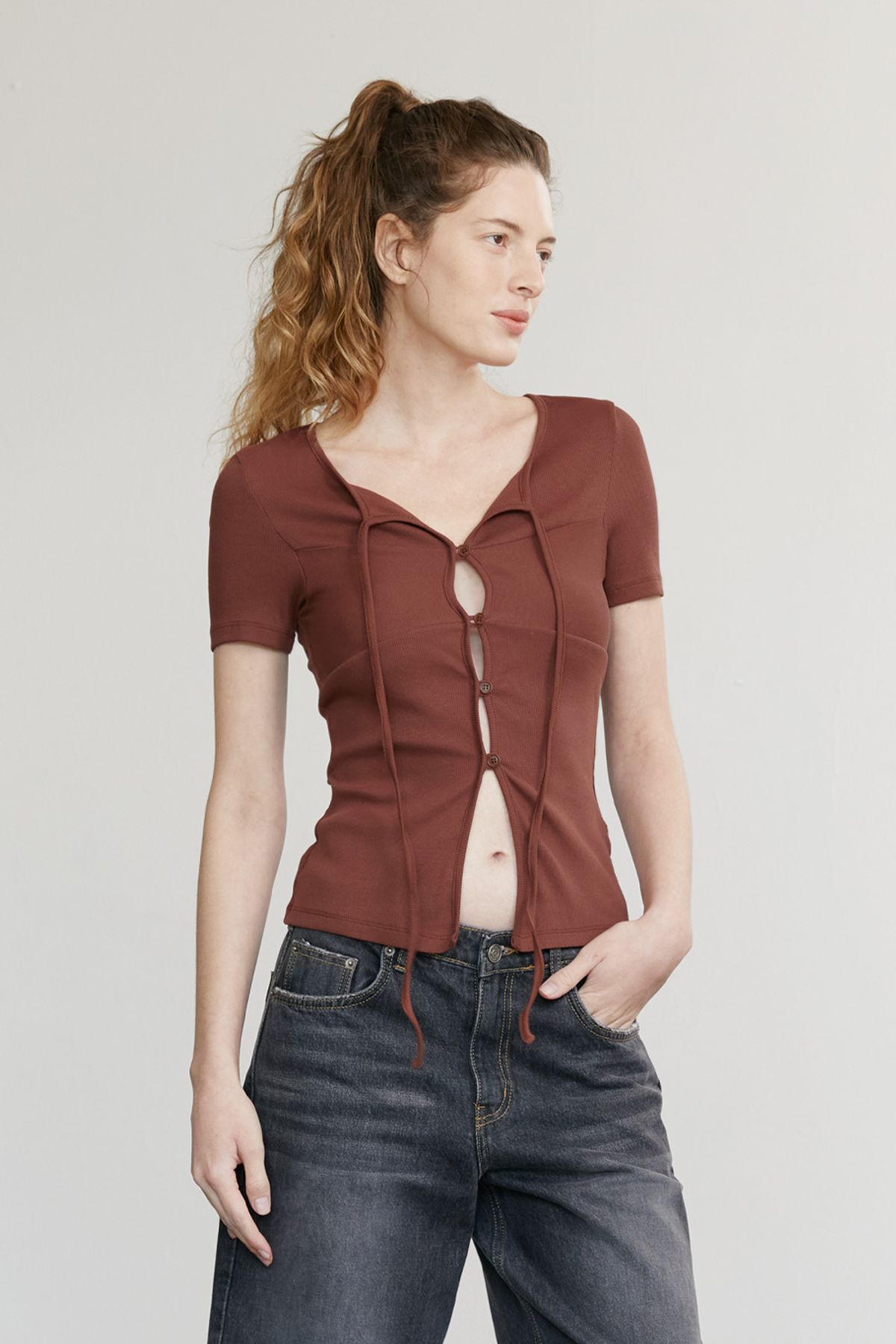 애프터아워즈(AFTERHOURS) OPEN STRAP CARDIGAN (RED BROWN)