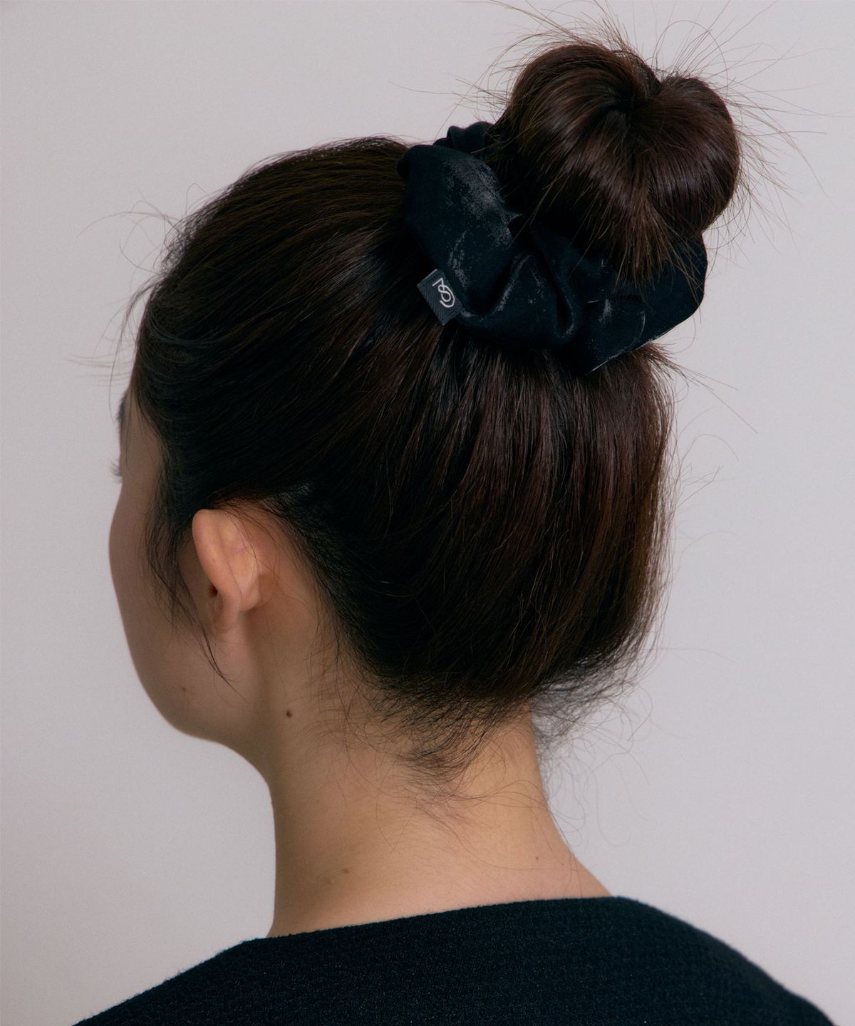 38컴온커먼(38COMEONCOMMON) Sheer Scrunchie (Shine Black)