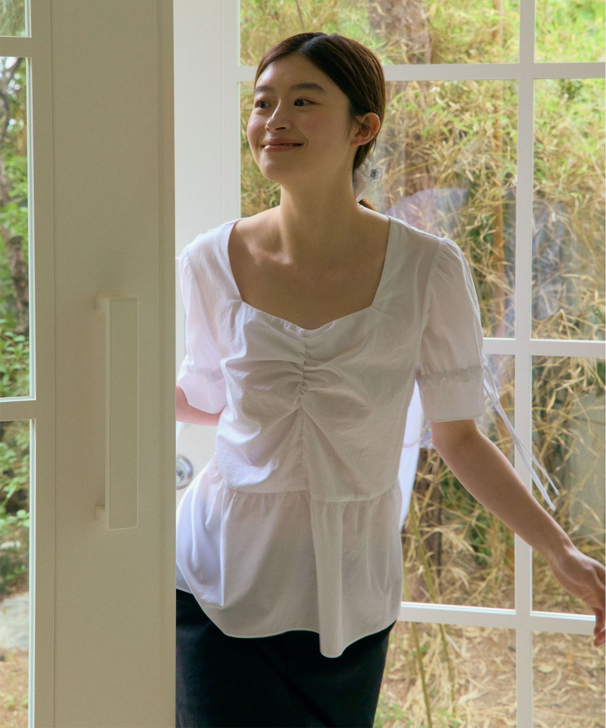 38컴온커먼(38COMEONCOMMON) Shirring Blouse (White)