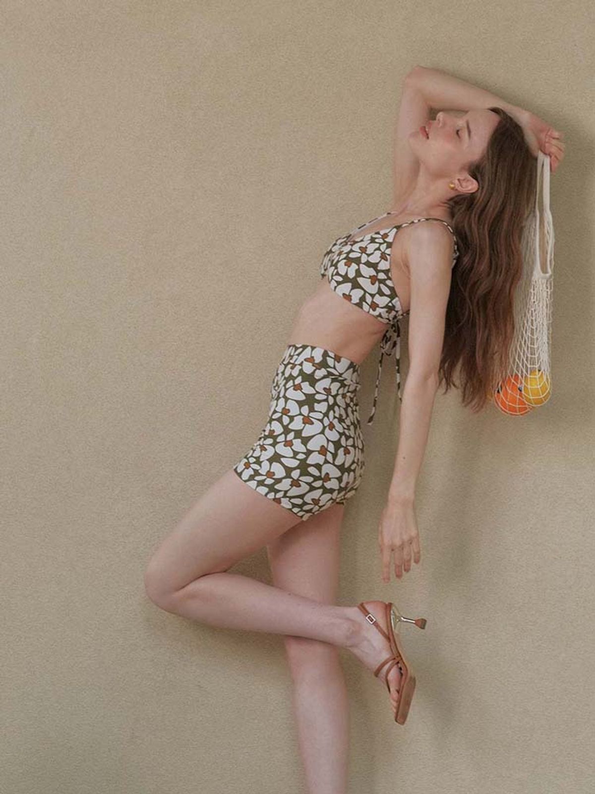 파인베이(FINEBAY) High-rise Shorts, Floral Green