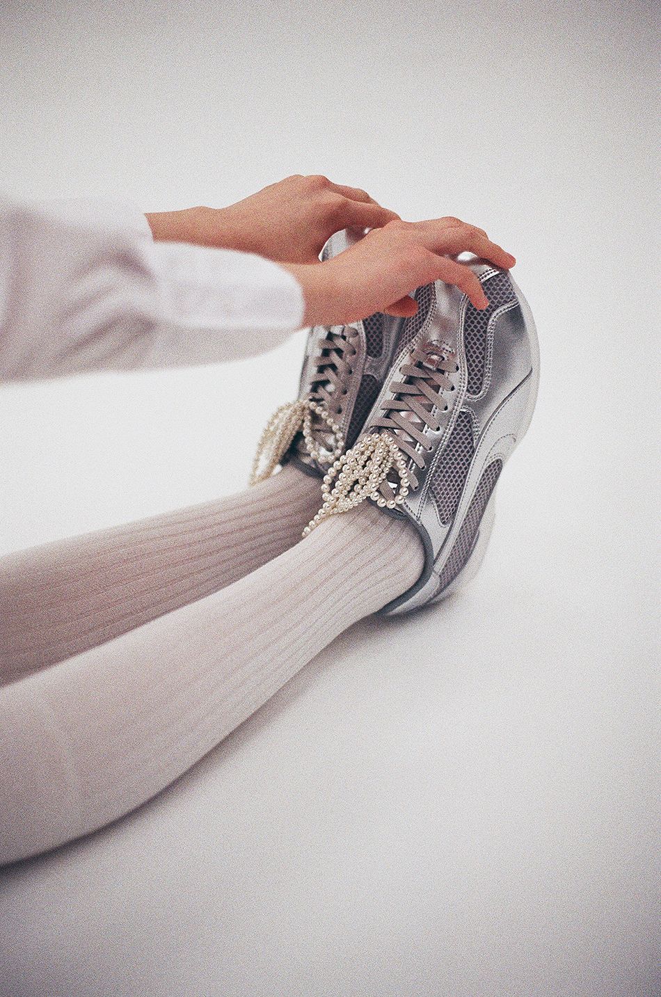 MUSINSA公式 | YASE [Lab Series] スパイダー レザー スニーカー シルバー