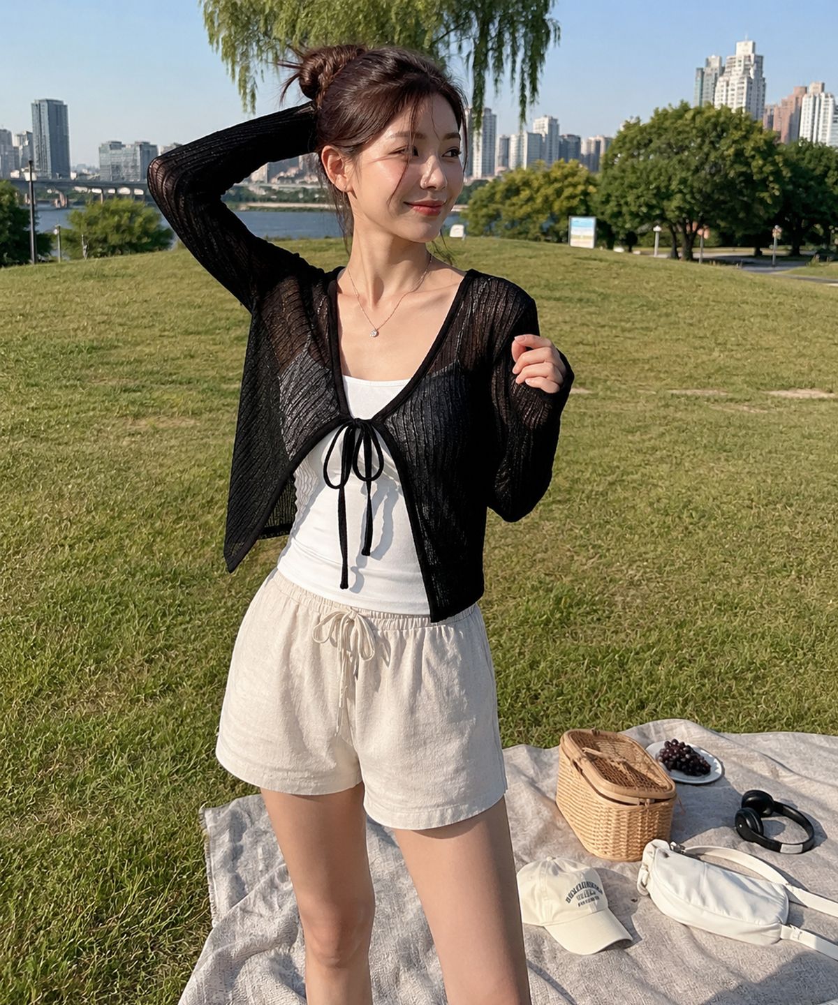 콜릿(KOLEAT) 시스루 쿨링 여름 리본 끈 스트랩 가디건 [블랙] KGL.