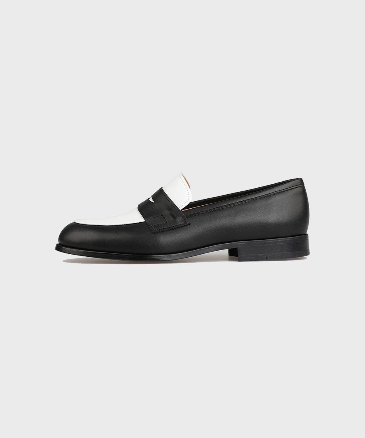 피렌체 아뜨리에(FIRENZE ATELIER) 산토리니 마린 스펙테이터 페니로퍼 4051 [CREAM WHITE+BLACK]