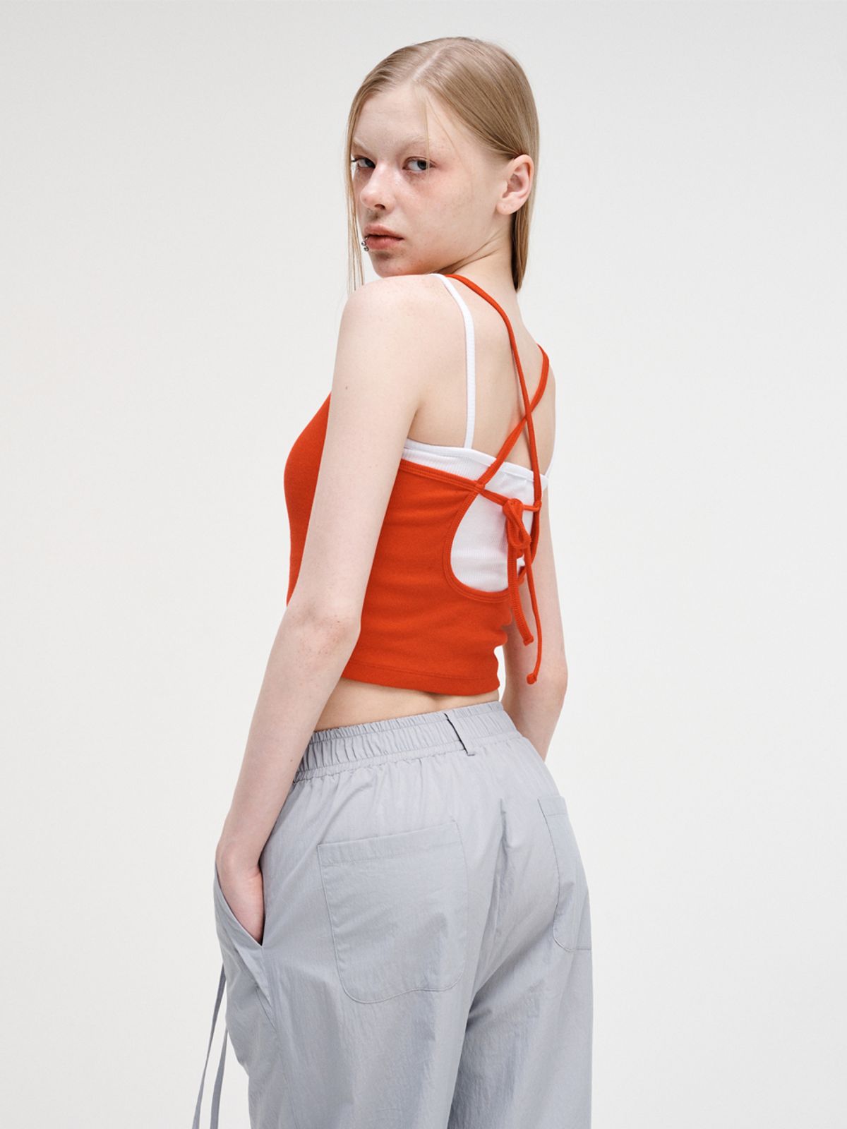 에트몽(ETMON) Back Strap Sleeveless Top, Red