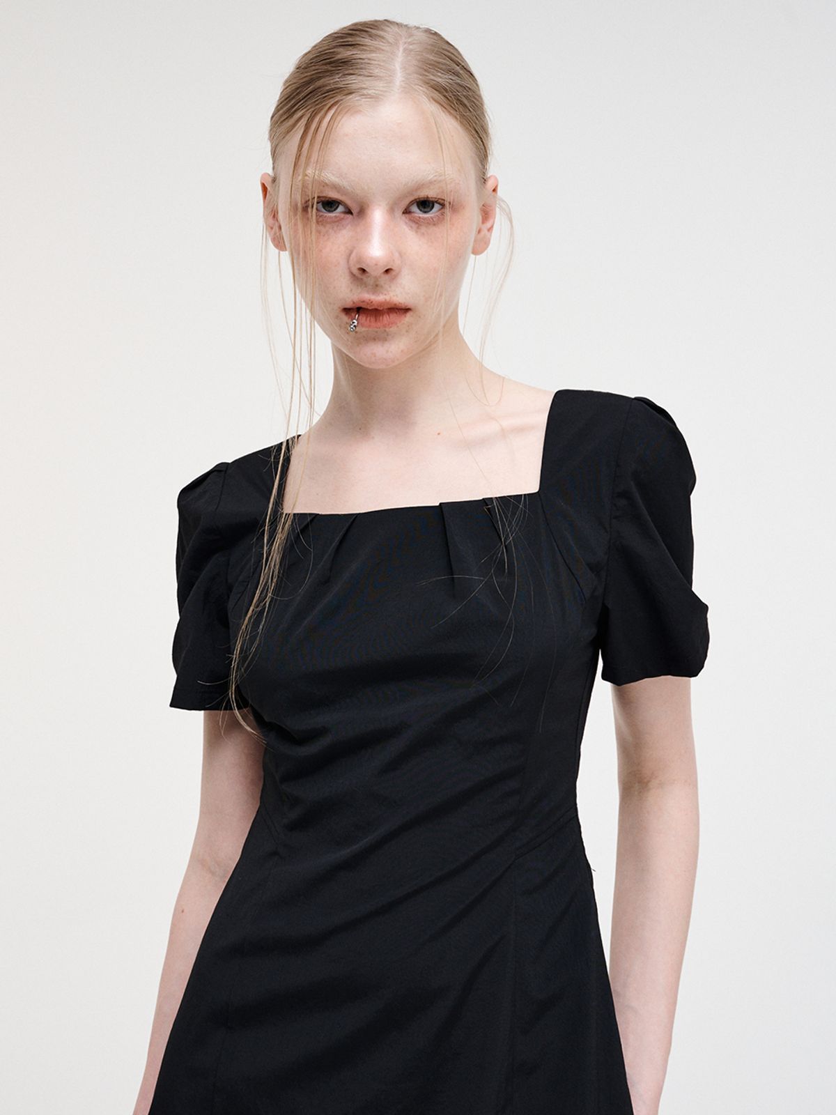 에트몽(ETMON) Bolero Pintuck Dress, Black