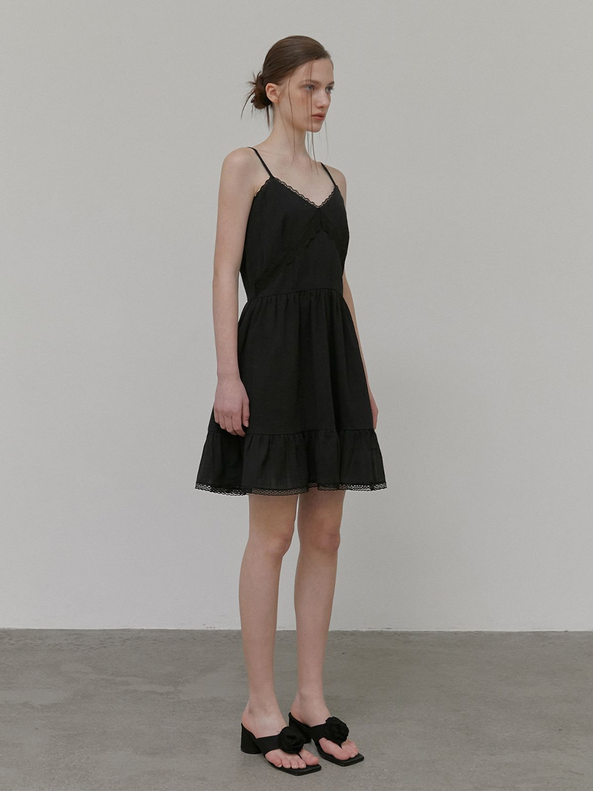 에트몽(ETMON) Slip Lace Mini Dress, Black